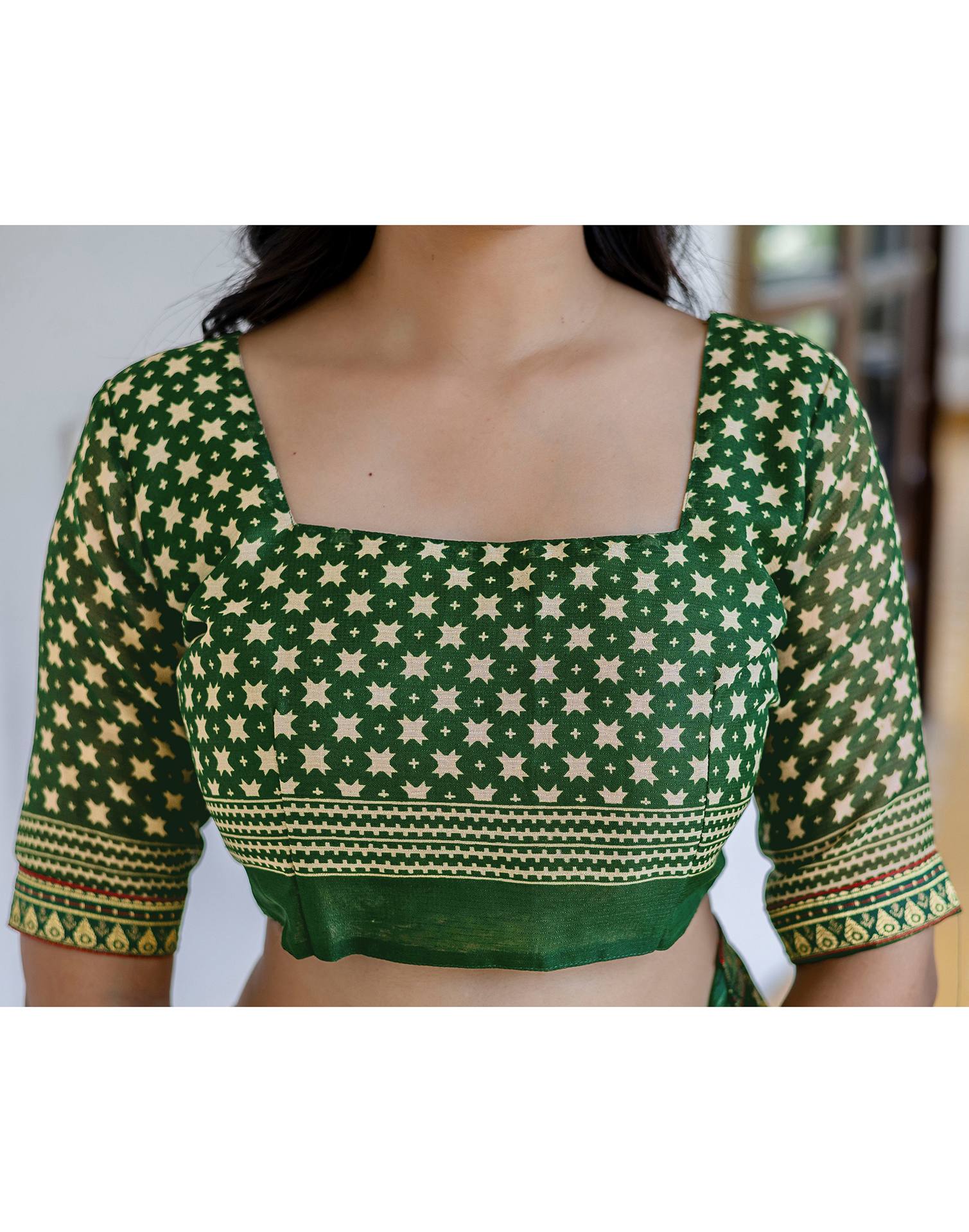 Dusty Beige Georgette Printed Lace Saree - Image 11