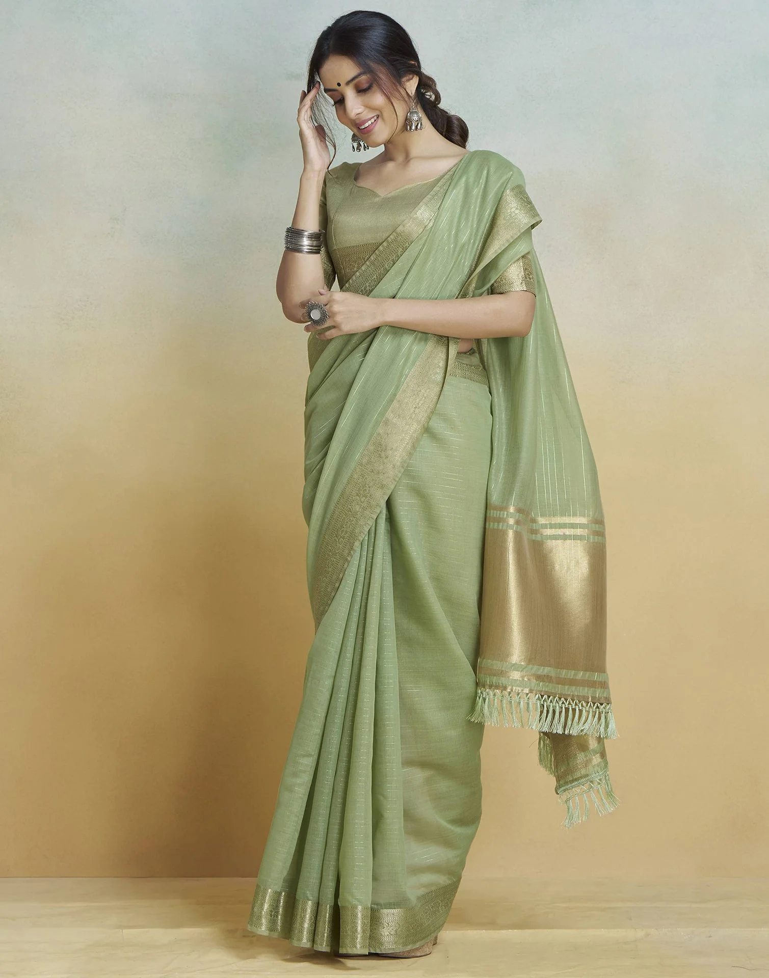 Light Green Cotton Woven Zari Stripe Saree - Image 8