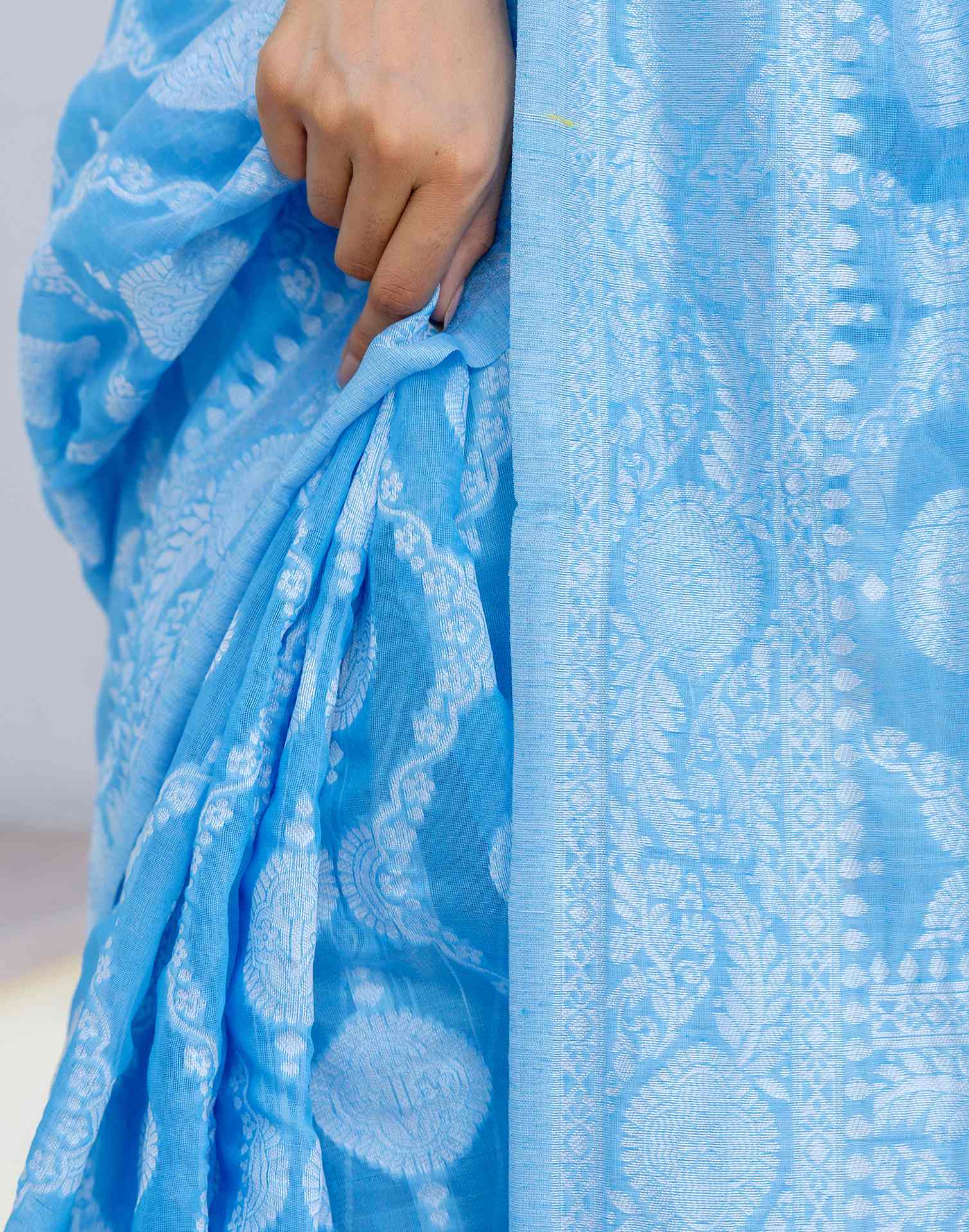 Dusty Blue Cotton Woven Saree - Image 11