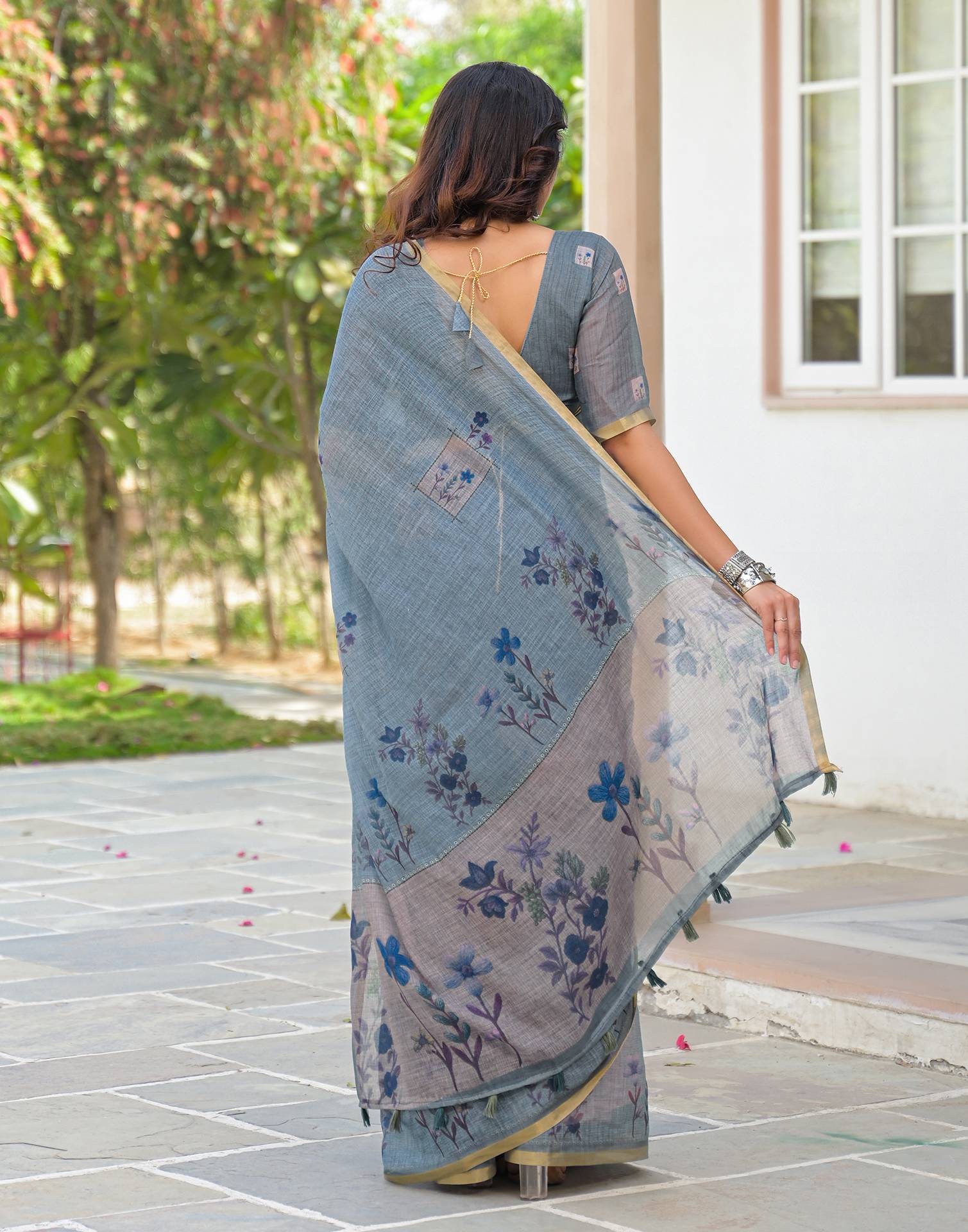 Dusty Blue Linen Floral Printed Saree - Image 6