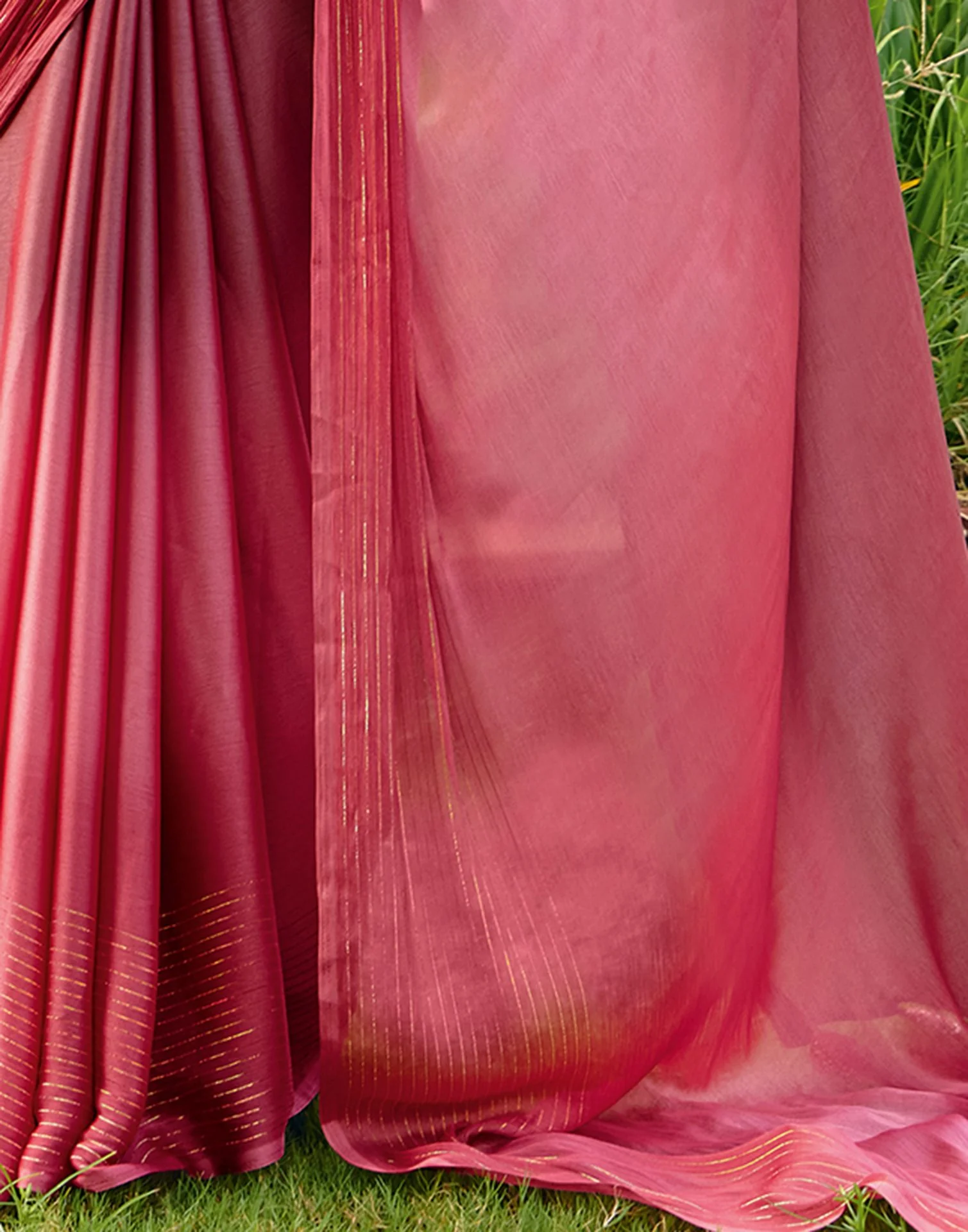 Dusty Coral Pink Chiffon Zari Stripe Saree - Image 4