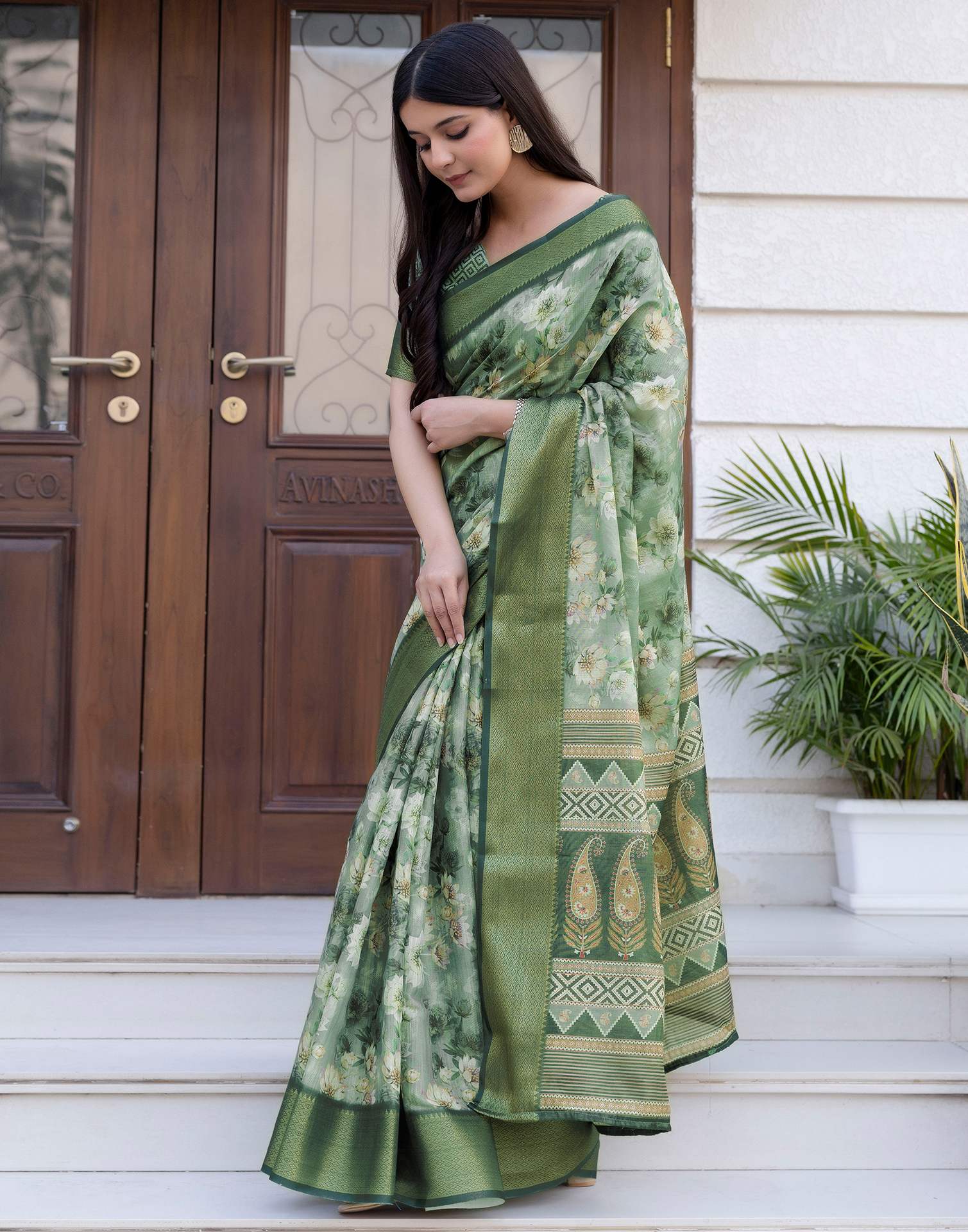 Dusty Green Cotton Silk Floral Printed Saree - Image 5