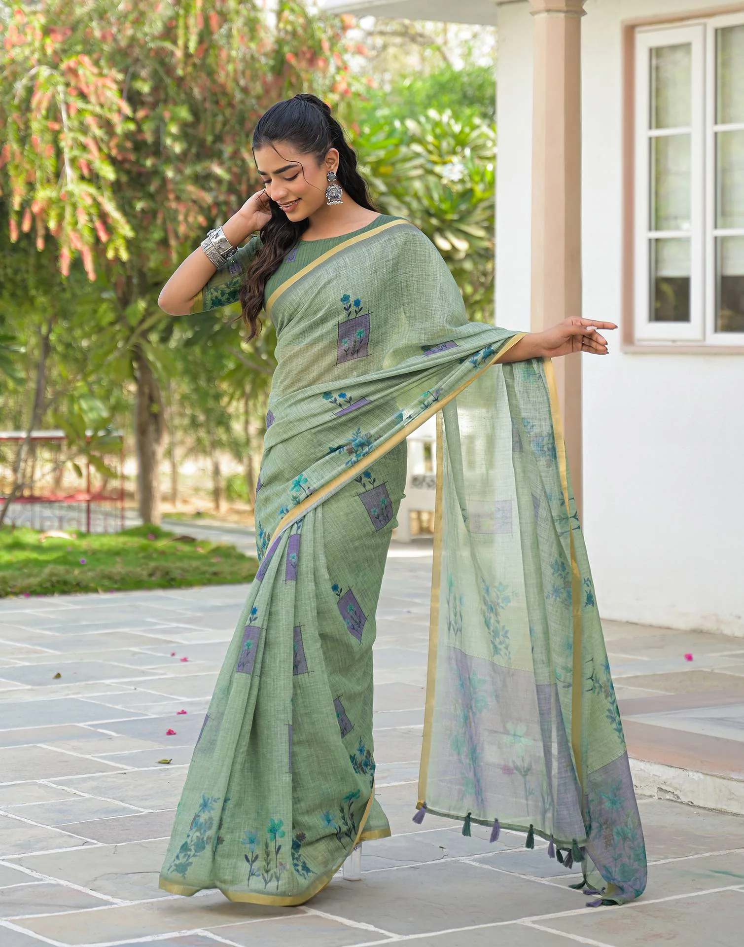 Dusty Green Linen Floral Printed Saree - Image 4