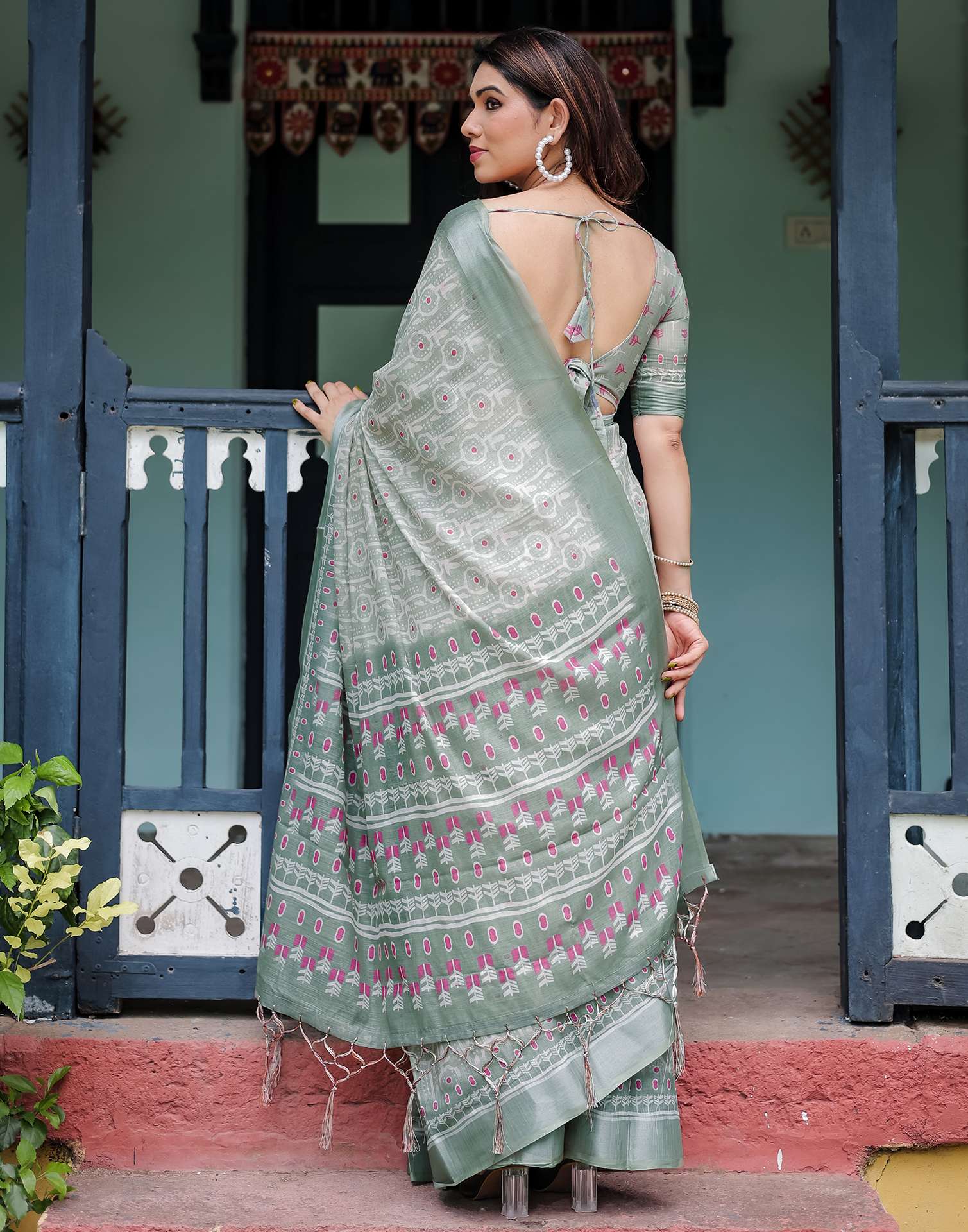 Dusty Green Linen Printed Saree - Image 6