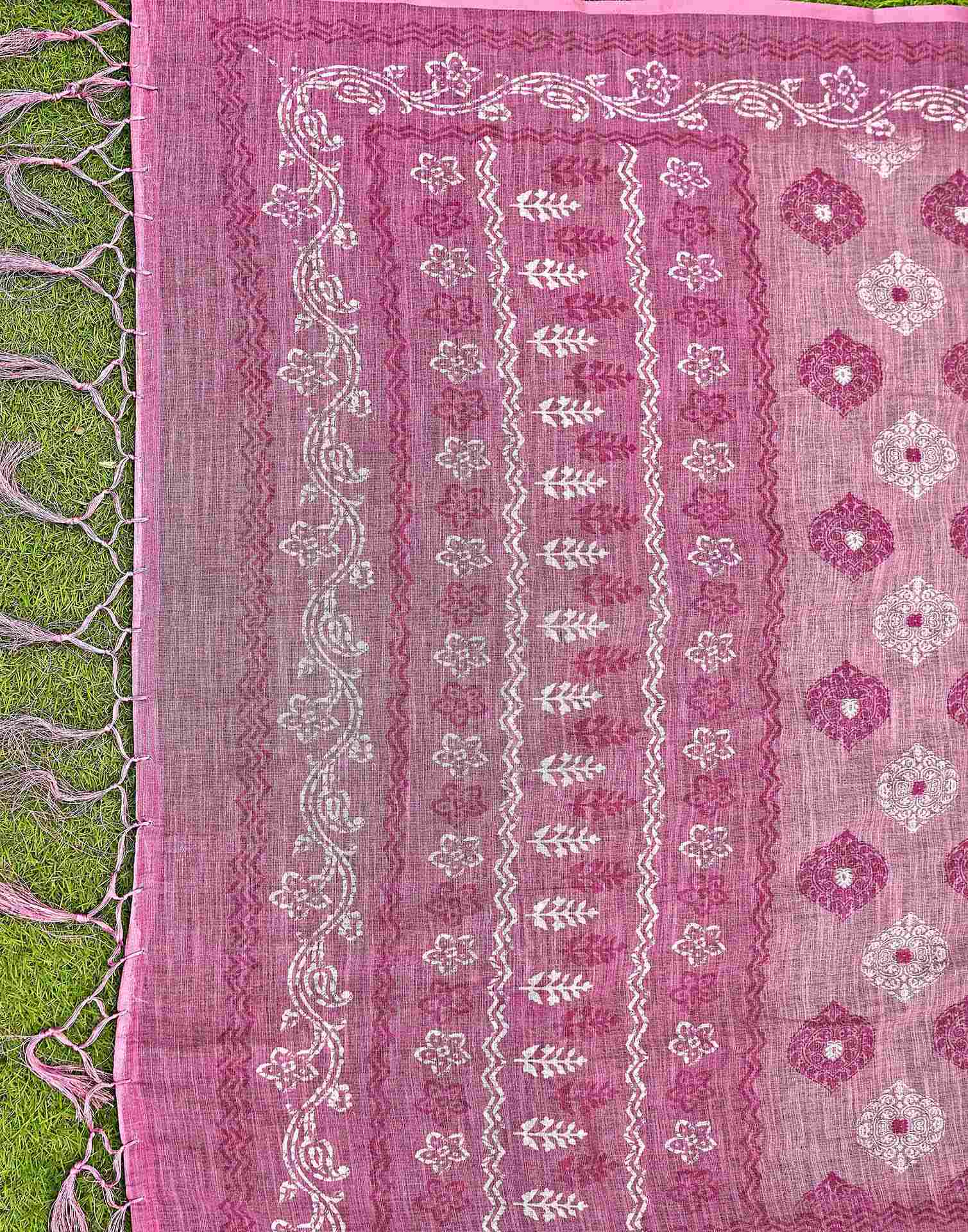 Dusty Mauve Linen Printed Saree - Image 7