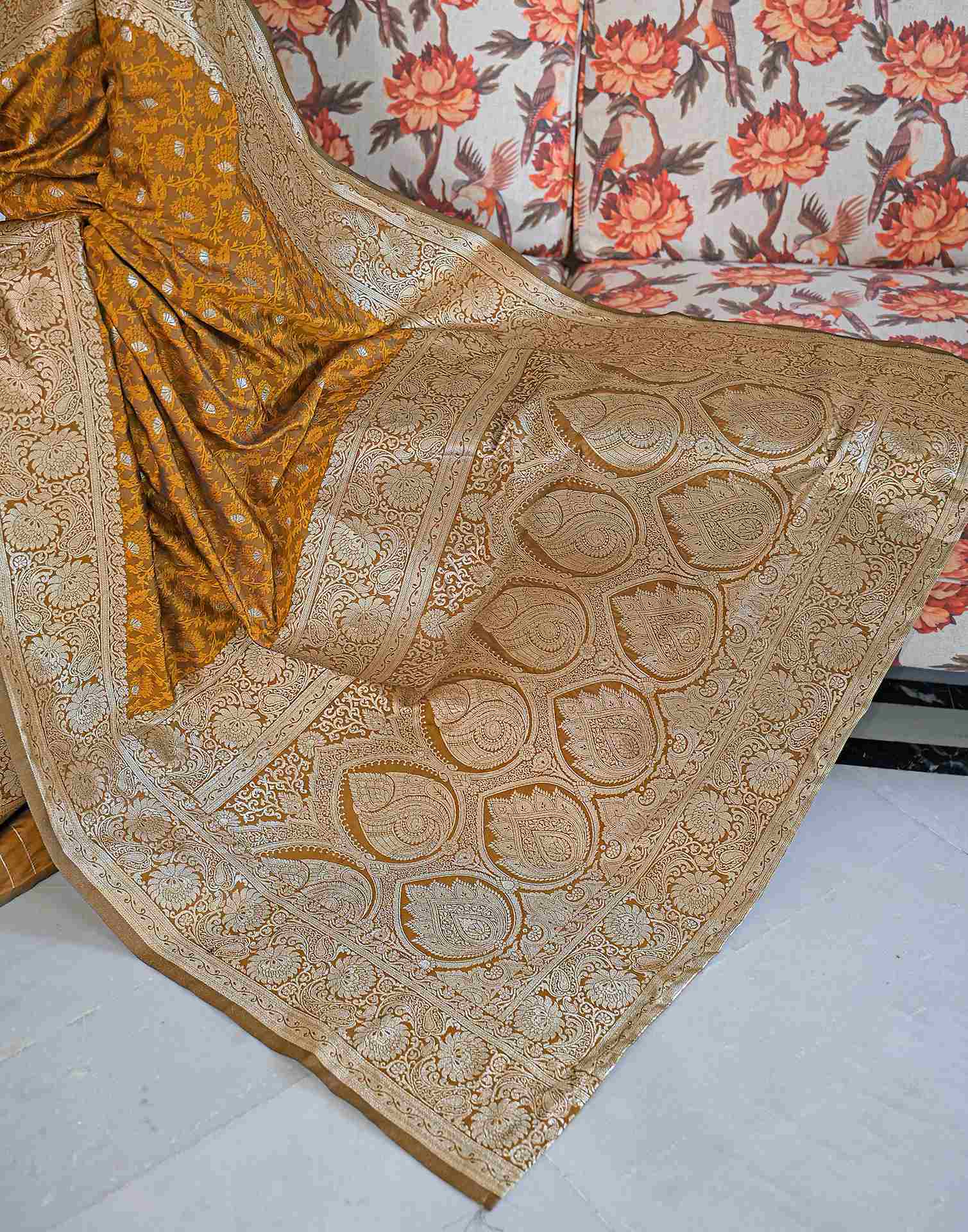 Dusty Mustard Silk Woven Banarasi Saree - Image 10