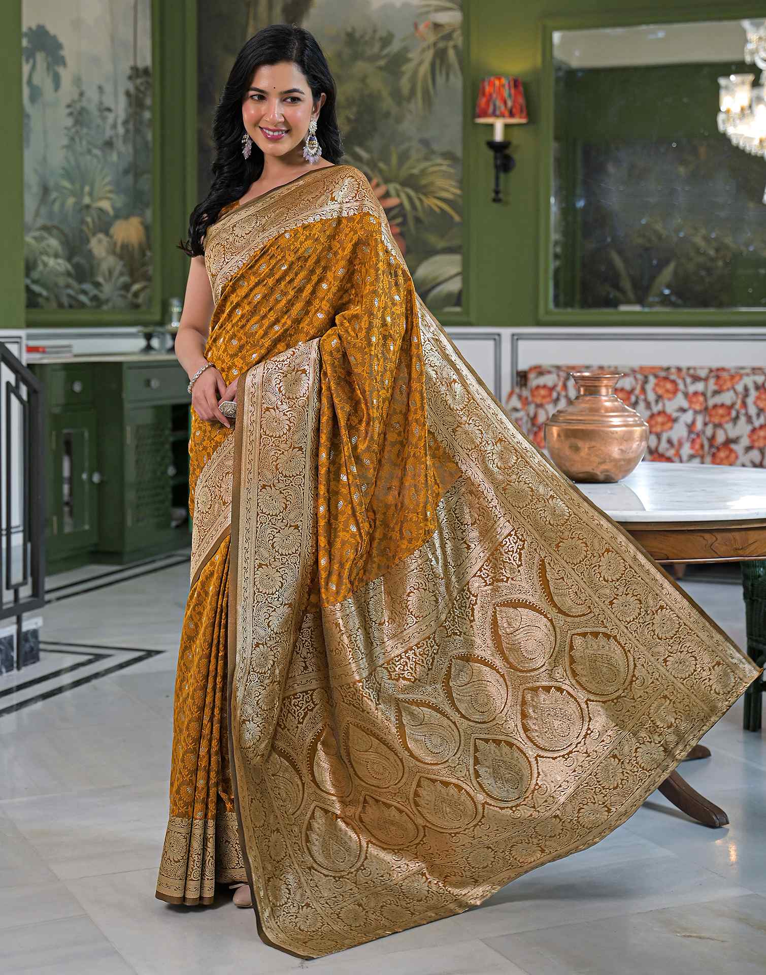 Dusty Mustard Silk Woven Banarasi Saree - Image 3