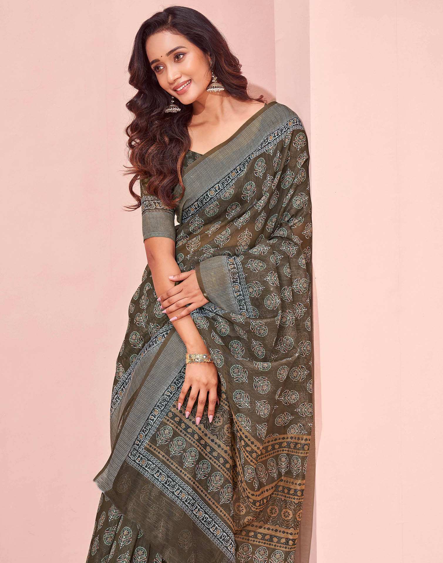 Dusty Olive Green Linen Printed Saree - Image 4