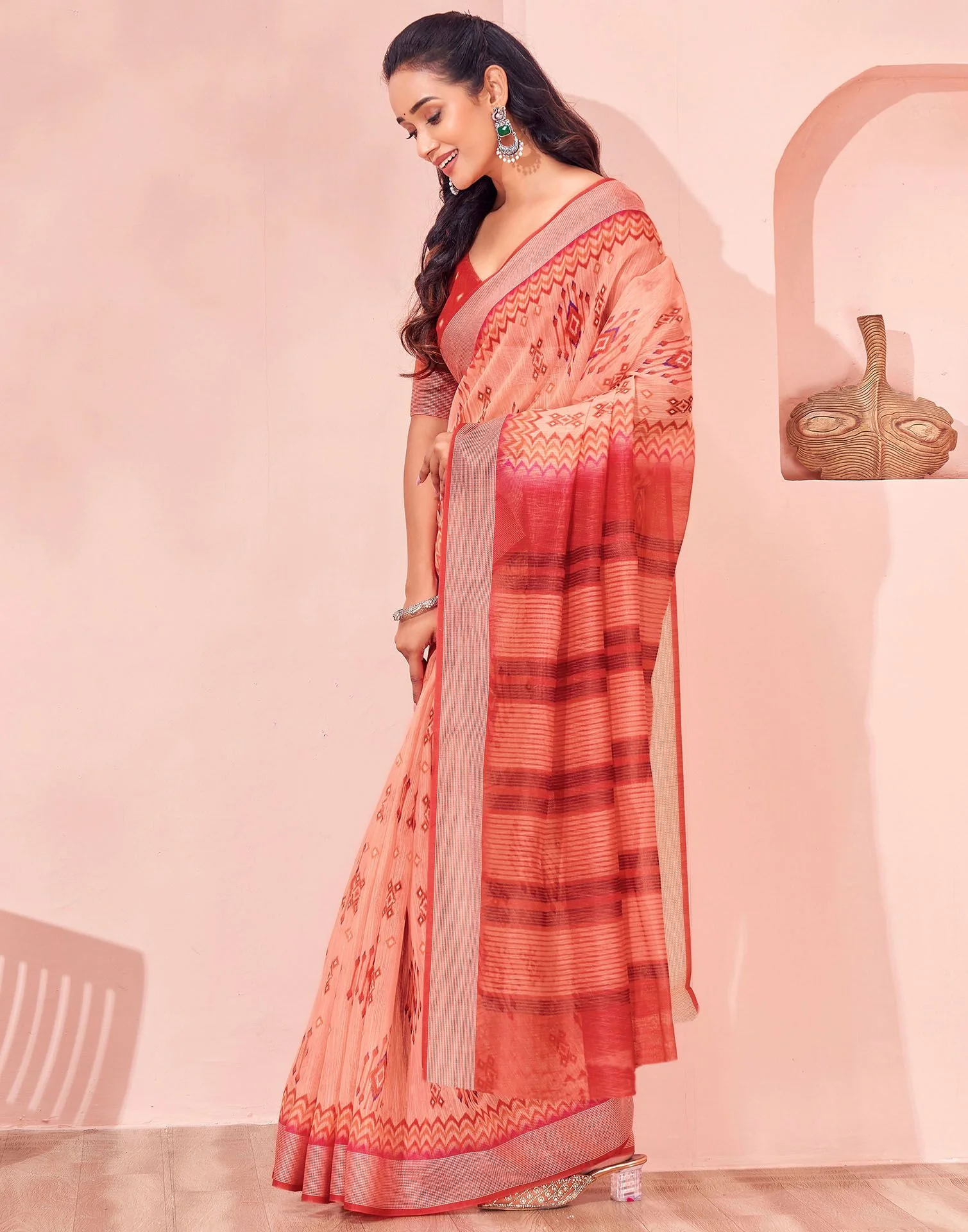 Dusty Peach Linen Printed Saree - Image 4