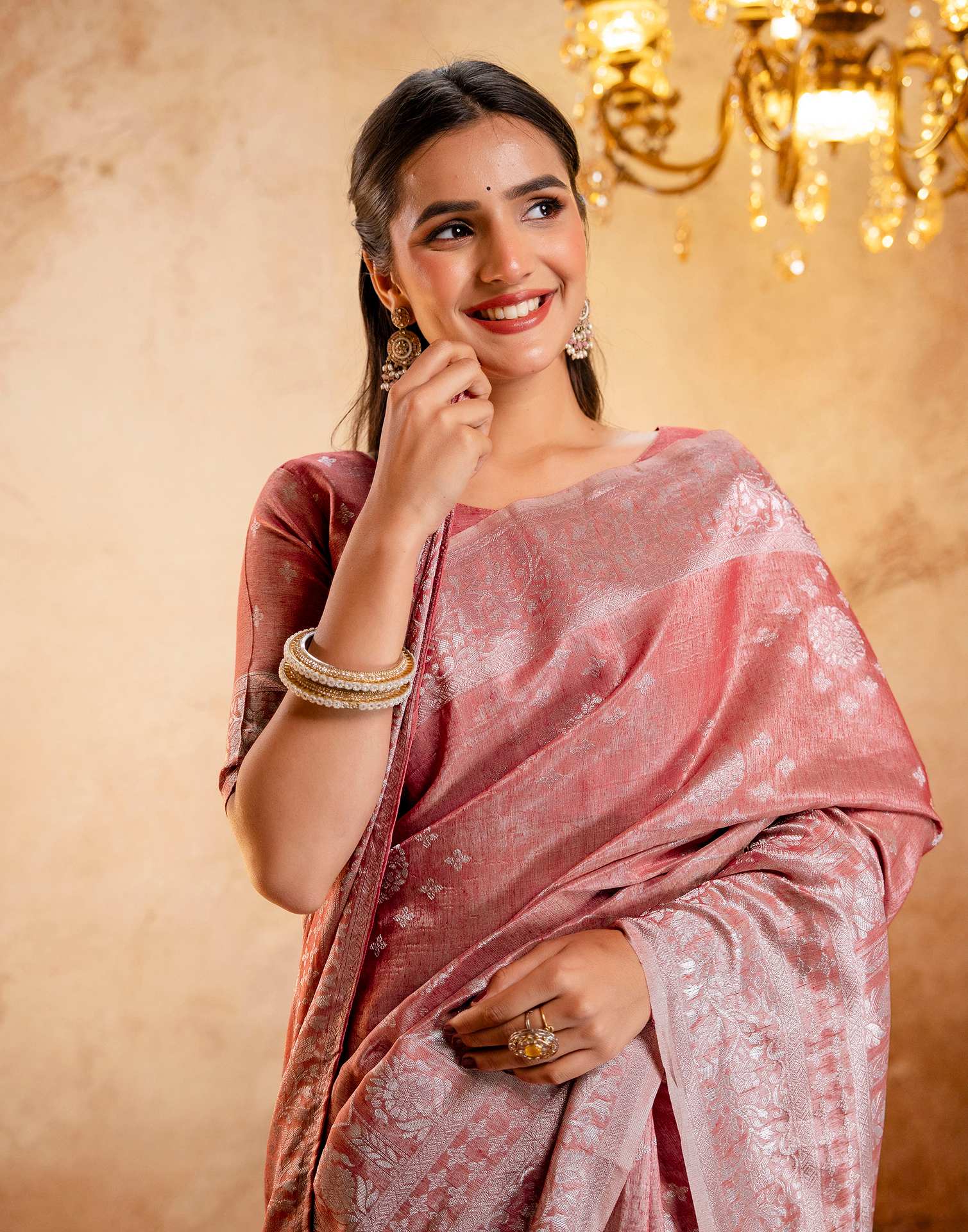 Dusty Peach Silk Woven Banarasi Saree - Image 7
