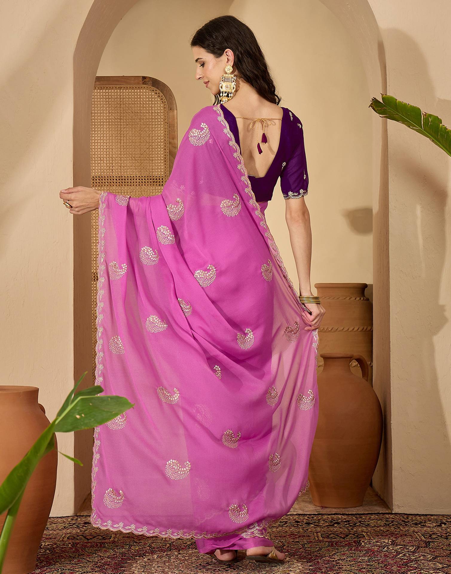 Dusty Pink Shimmer Embroidery Saree - Image 7