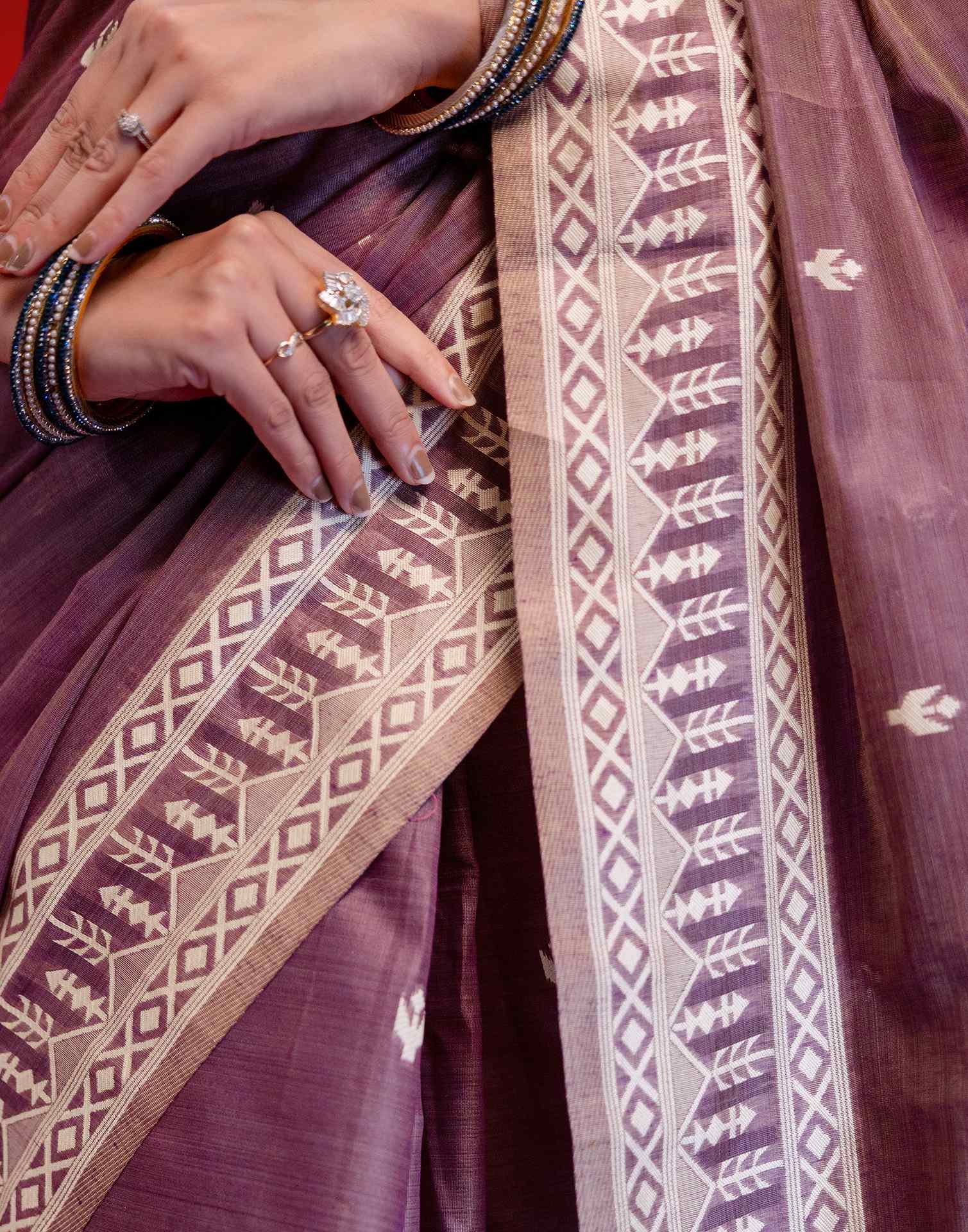 Dusty Purple Cotton Woven Printed Saree - Image 11
