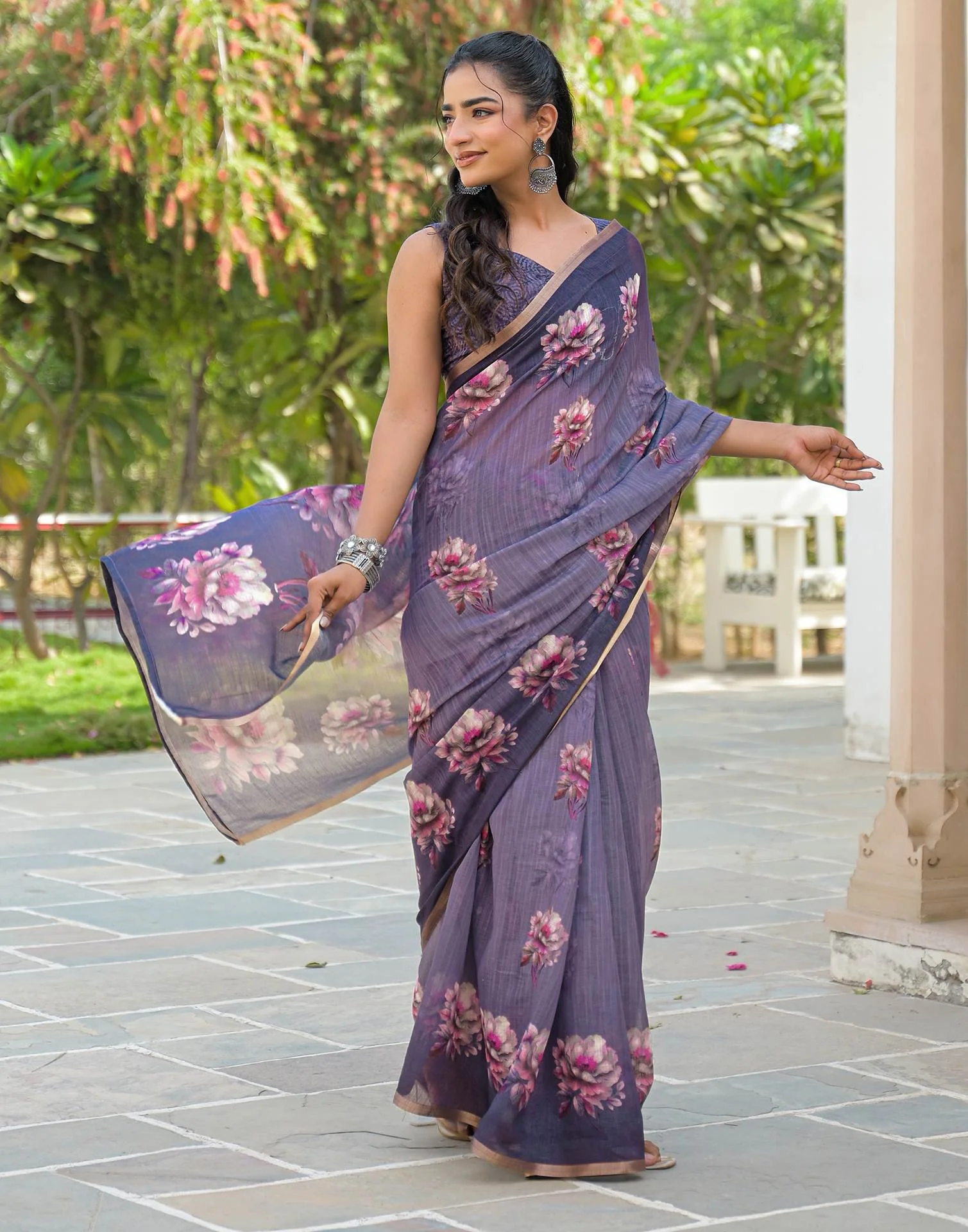 Dusty Purple Linen Floral Printed Saree - Image 8