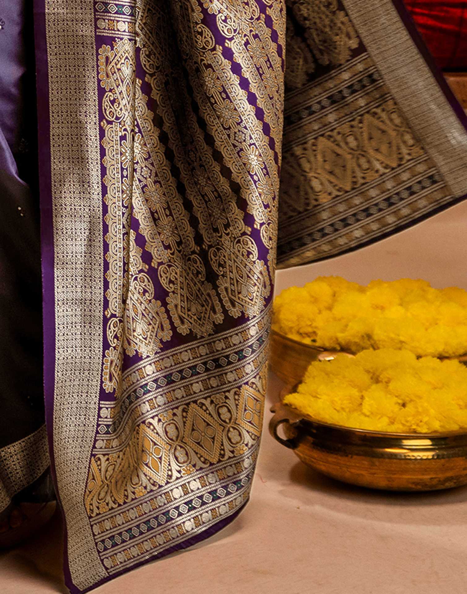 Dusty Purple Silk Woven Banarasi Saree - Image 13