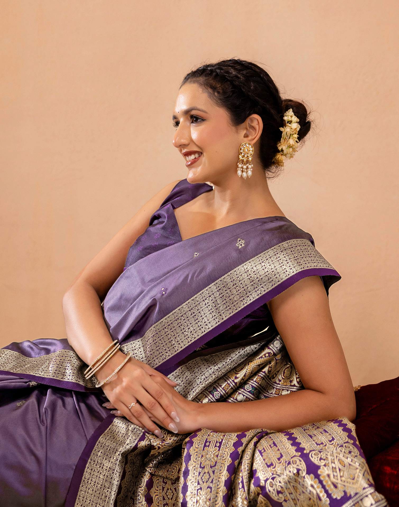 Dusty Purple Silk Woven Banarasi Saree - Image 4