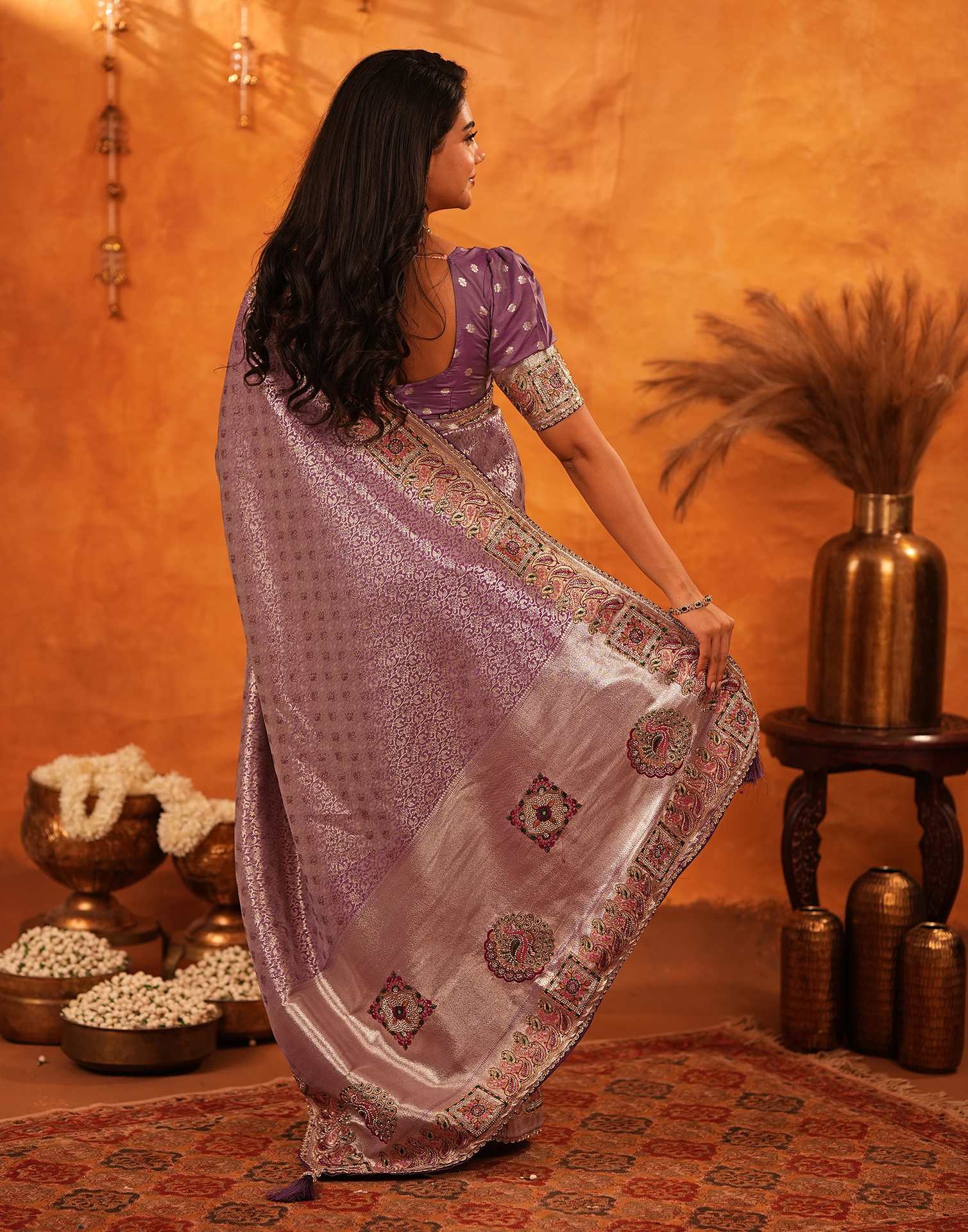 Dusty Purple Silk Woven Embroidery Stone Work Banarasi Saree - Image 6