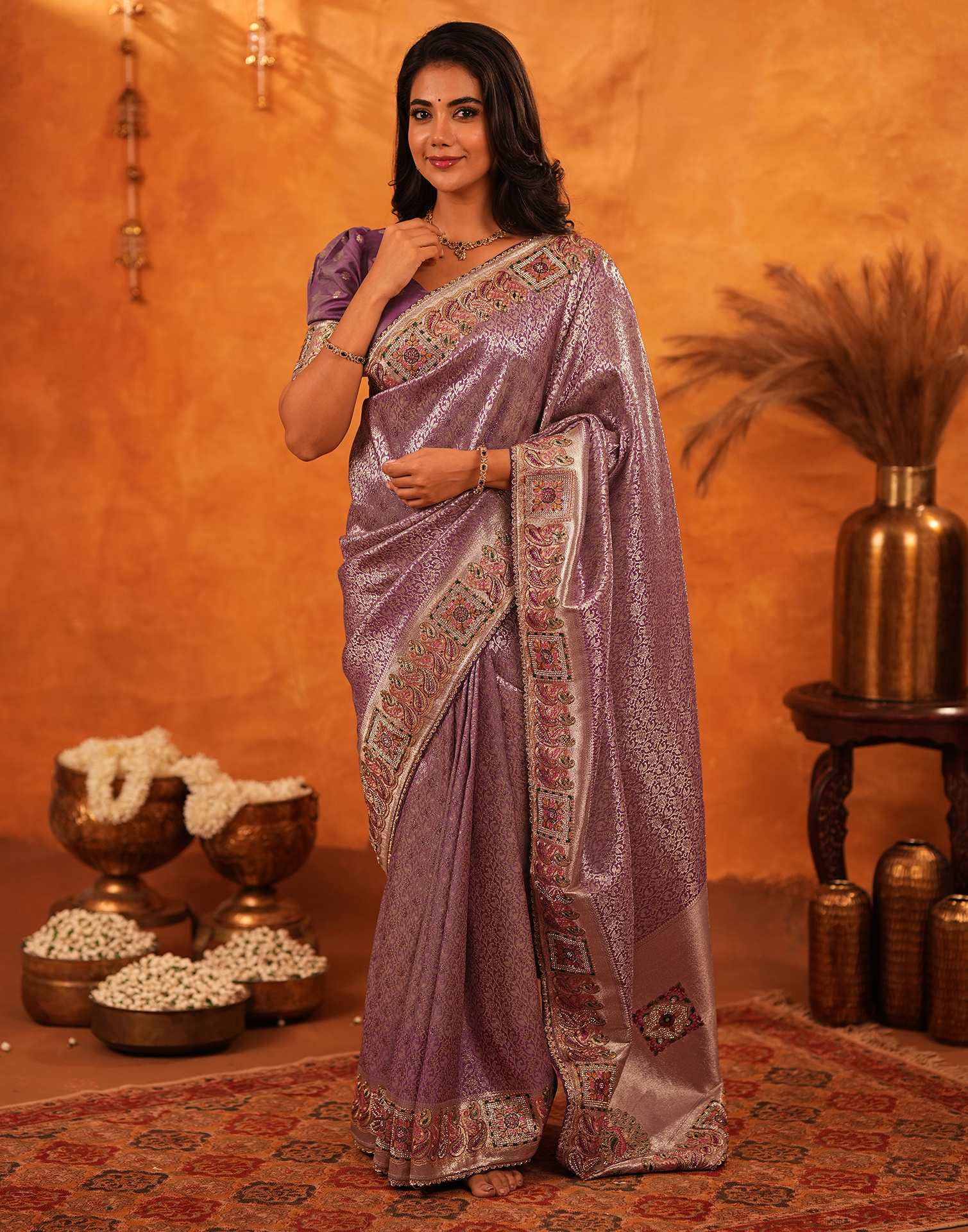 Dusty Purple Silk Woven Embroidery Stone Work Banarasi Saree - Image 7