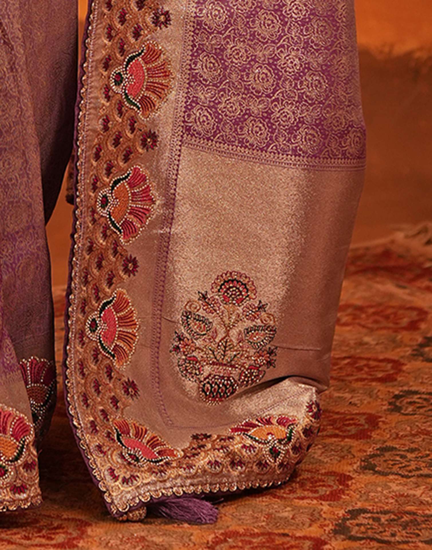 Dusty Purple Silk Woven Embroidery Stone Work Banarasi Saree - Image 10