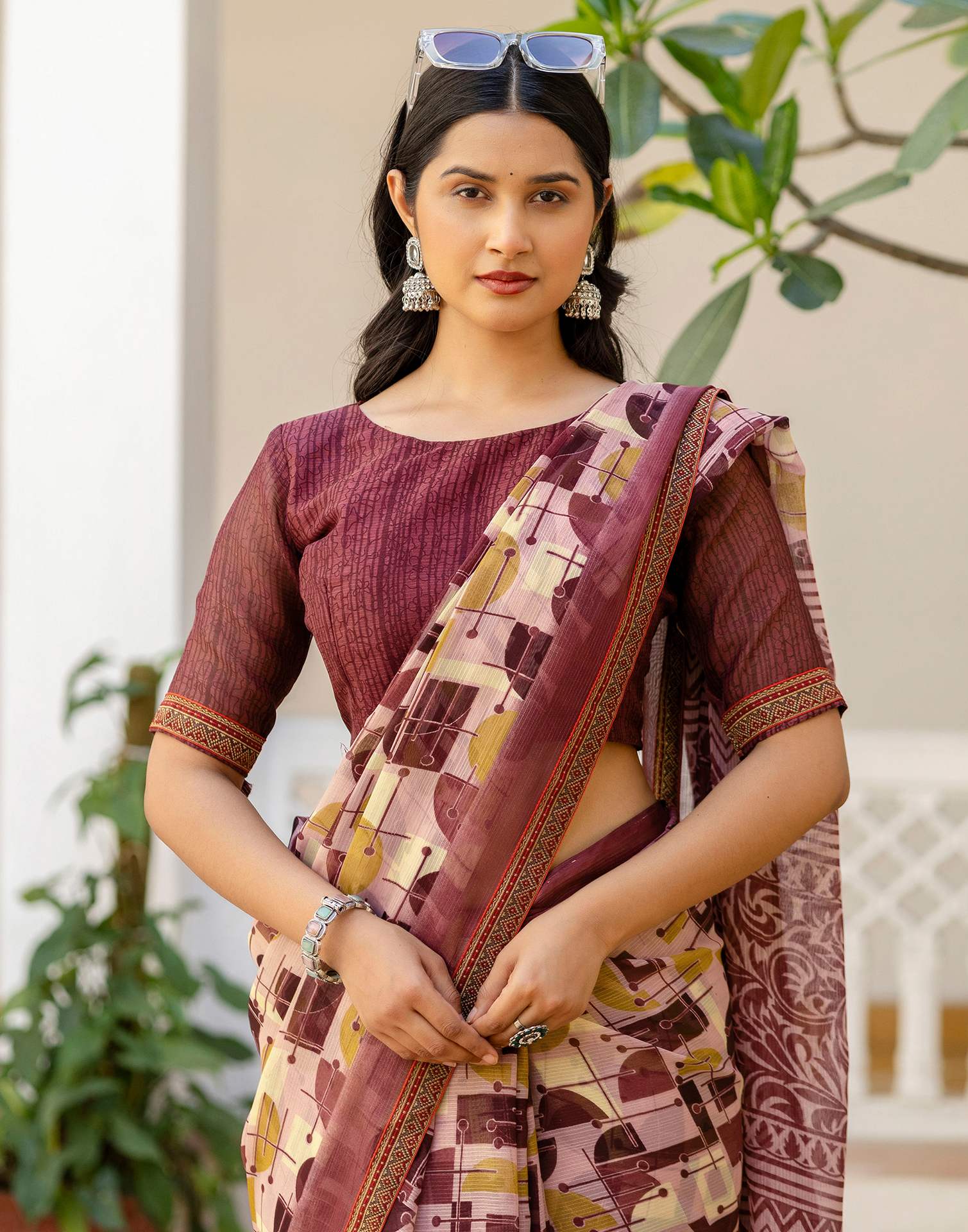 Dusty Rose Pink Georgette Printed Lace Saree - Image 9