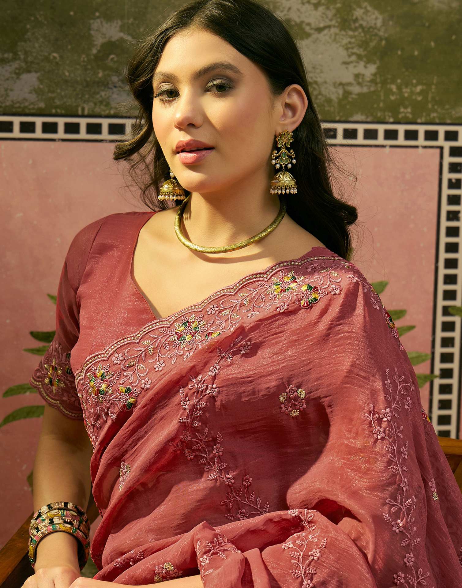 Dusty Rose Pink Shimmer Embroidery Saree