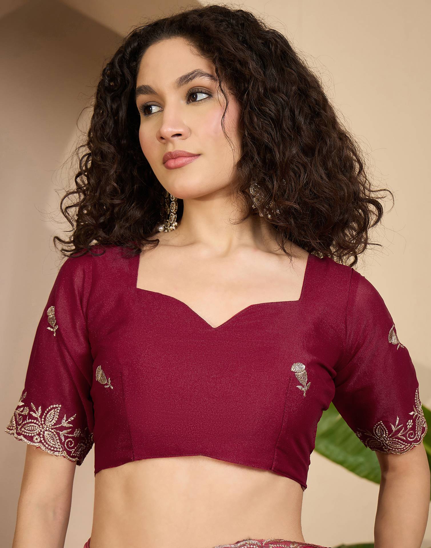 Dusty Rose Pink Shimmer Sequence Embroidery Saree - Image 9