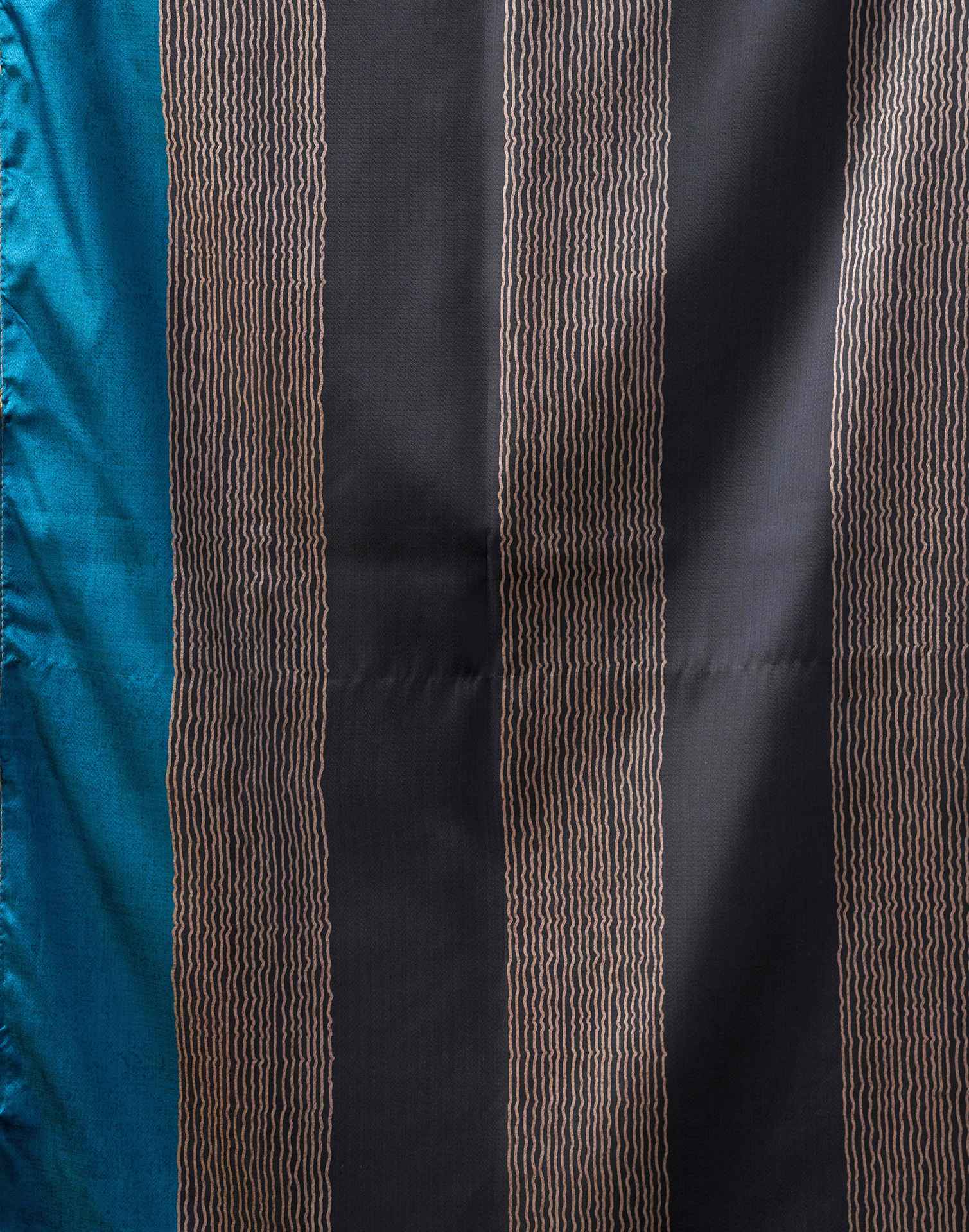 Dusty Teal Blue Silk Printed Saree - Image 10
