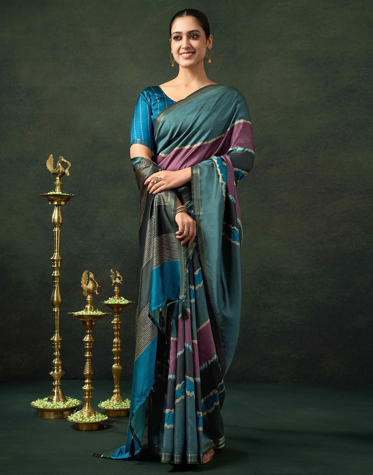 Dusty Teal Blue Silk Printed Saree - Image 7