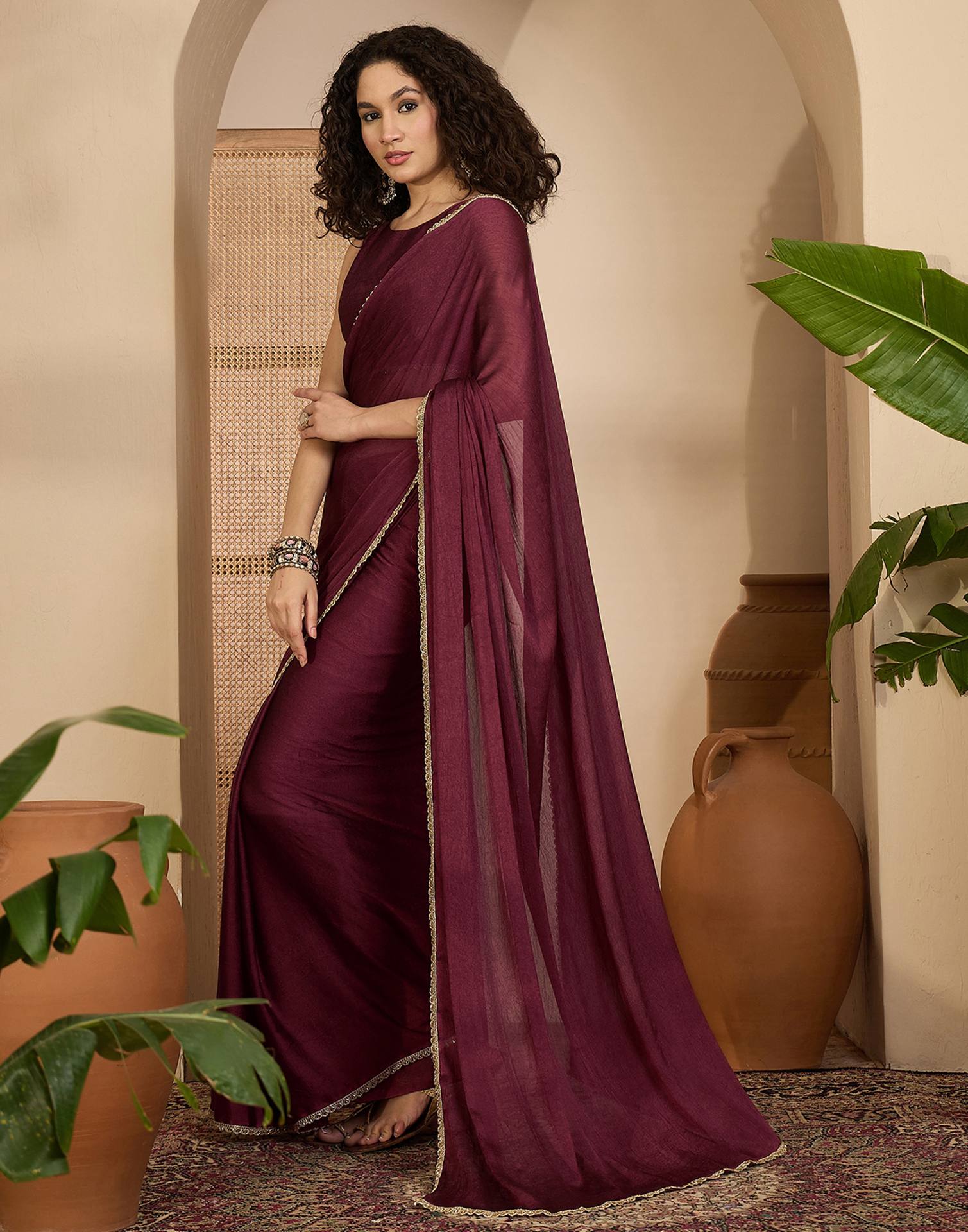 Dusty Wine Crush Silk Lace Saree - Image 4