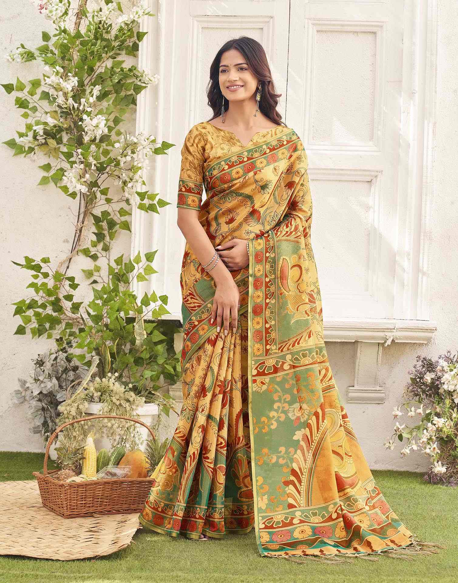 Golden Shimmer Silk Printed Kalamkari SareeĀ