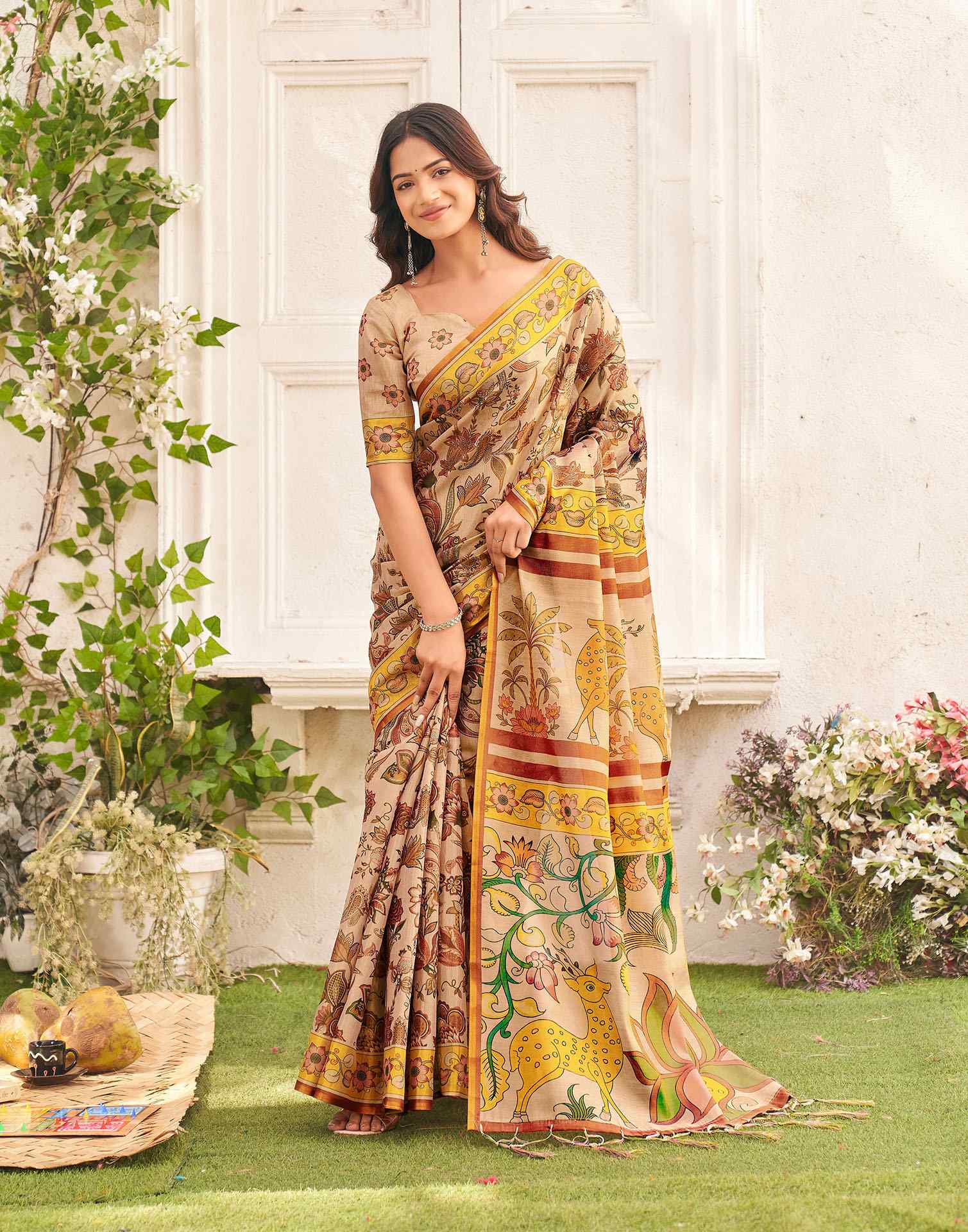 Golden Shimmer Silk Printed Kalamkari SareeĀ - Image 2