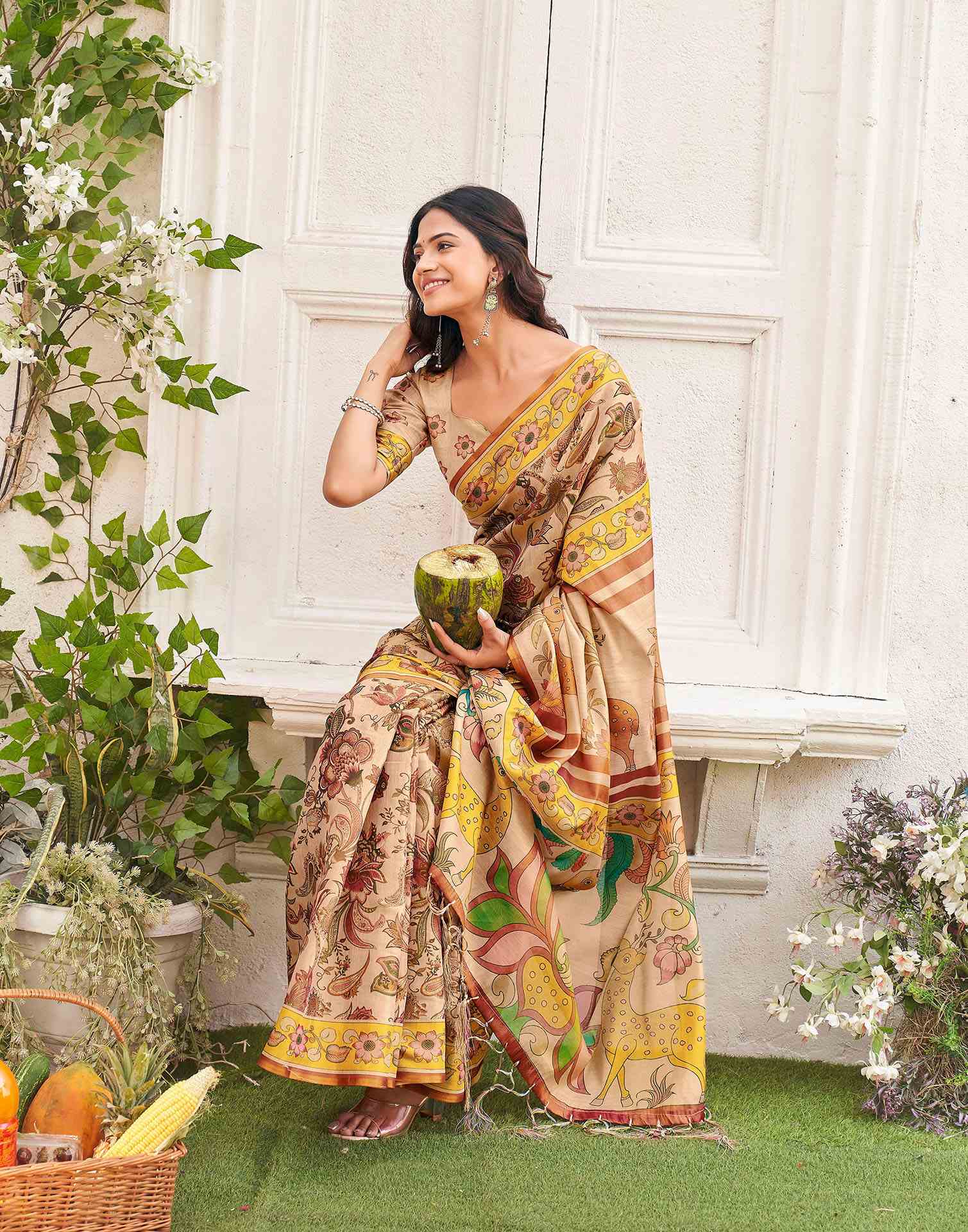 Golden Shimmer Silk Printed Kalamkari SareeĀ - Image 5