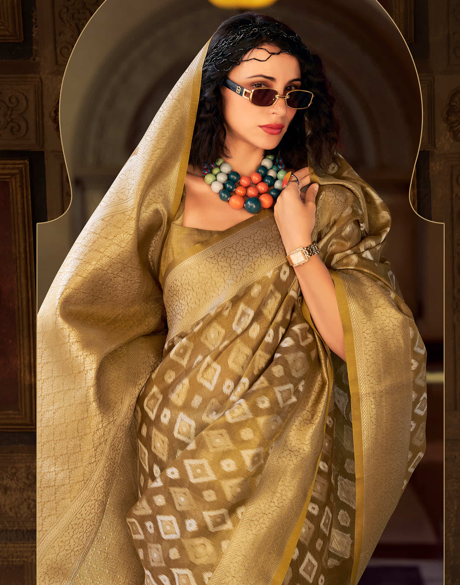 Golden Tissue Silk Woven Banarasi Saree - Image 4