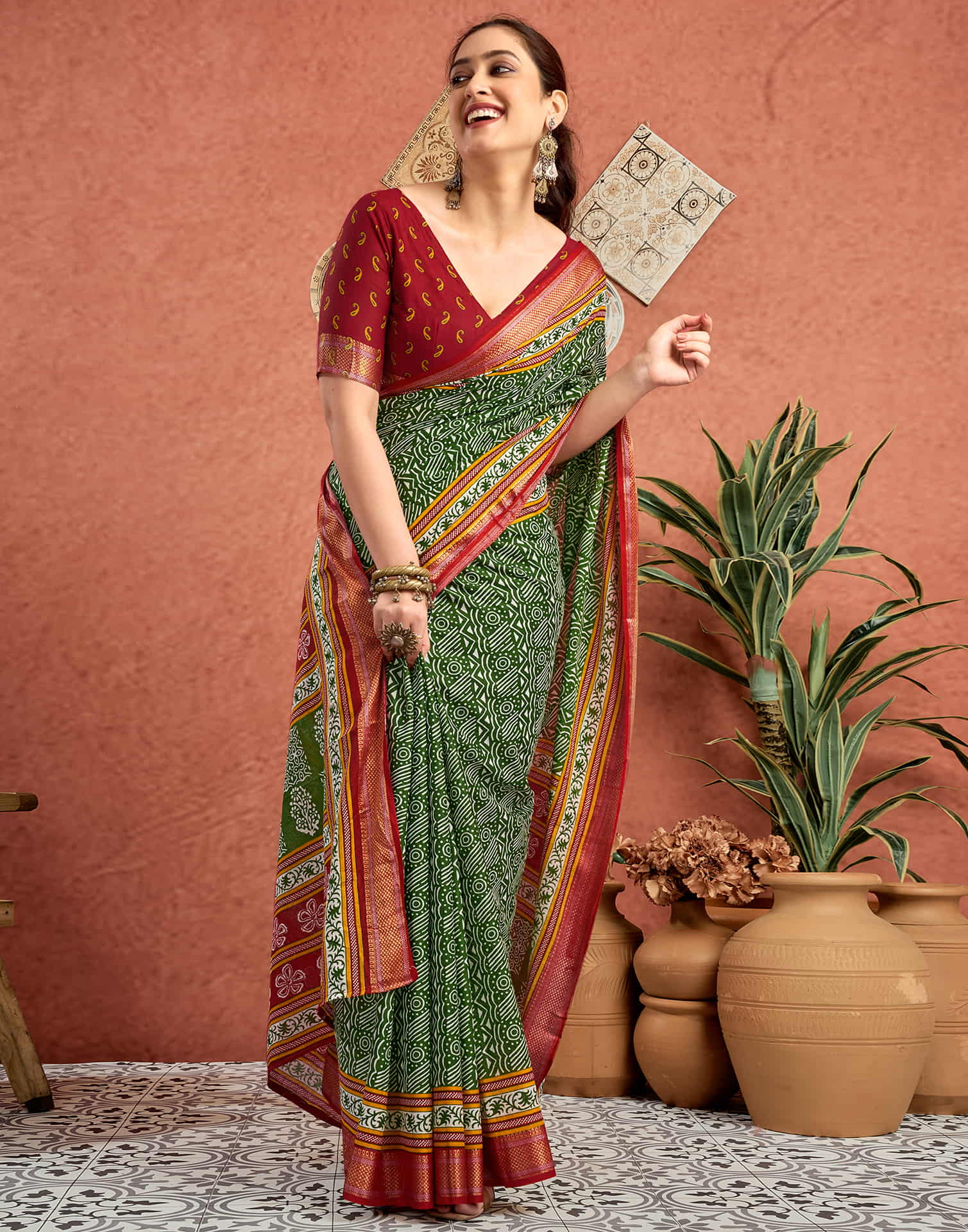 Green Cotton Printed Saree - Image 4