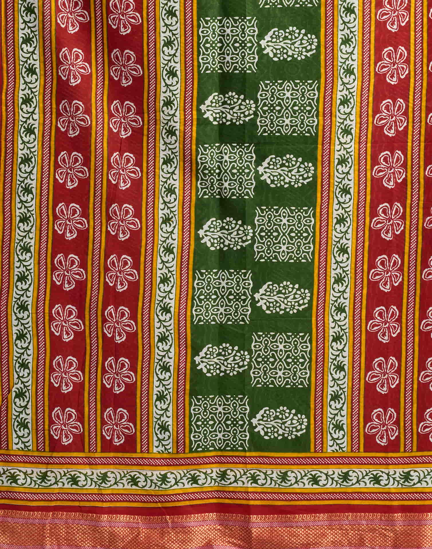 Green Cotton Printed Saree - Image 6