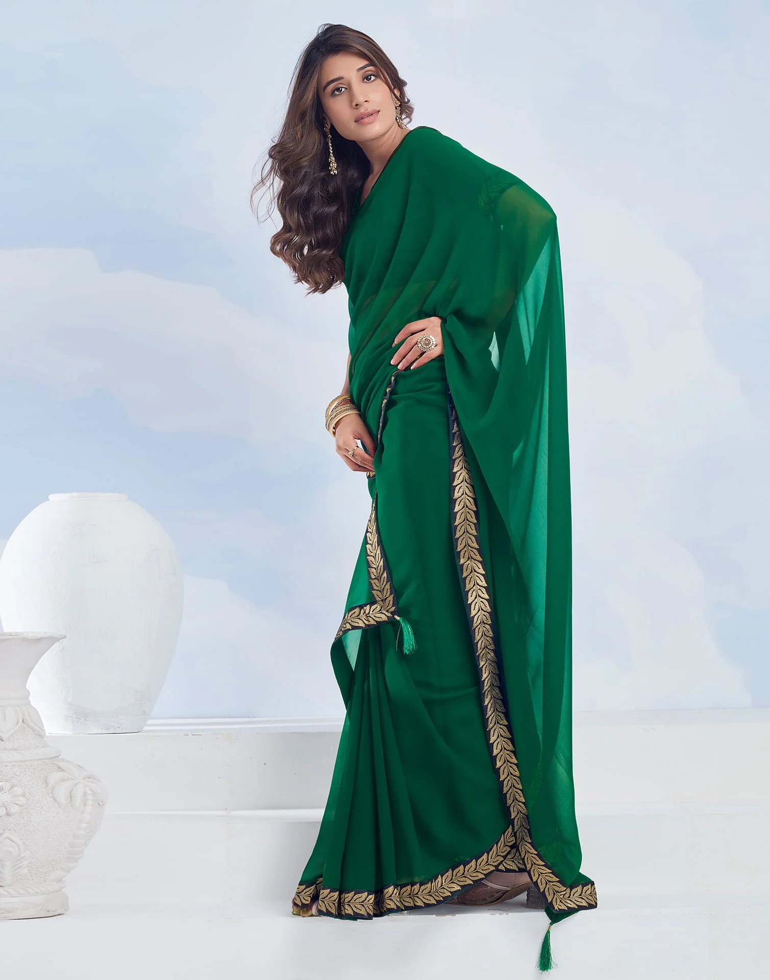 Dark Green Georgette Plain Saree - Image 5