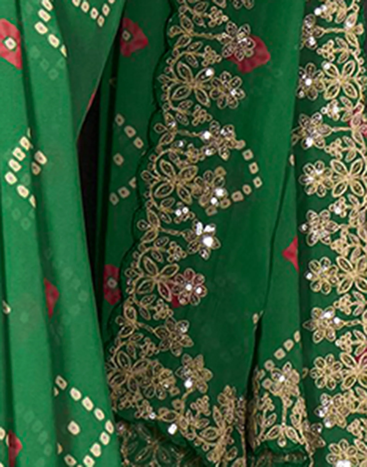 Green Georgette Printed Bandhani Saree - Image 4