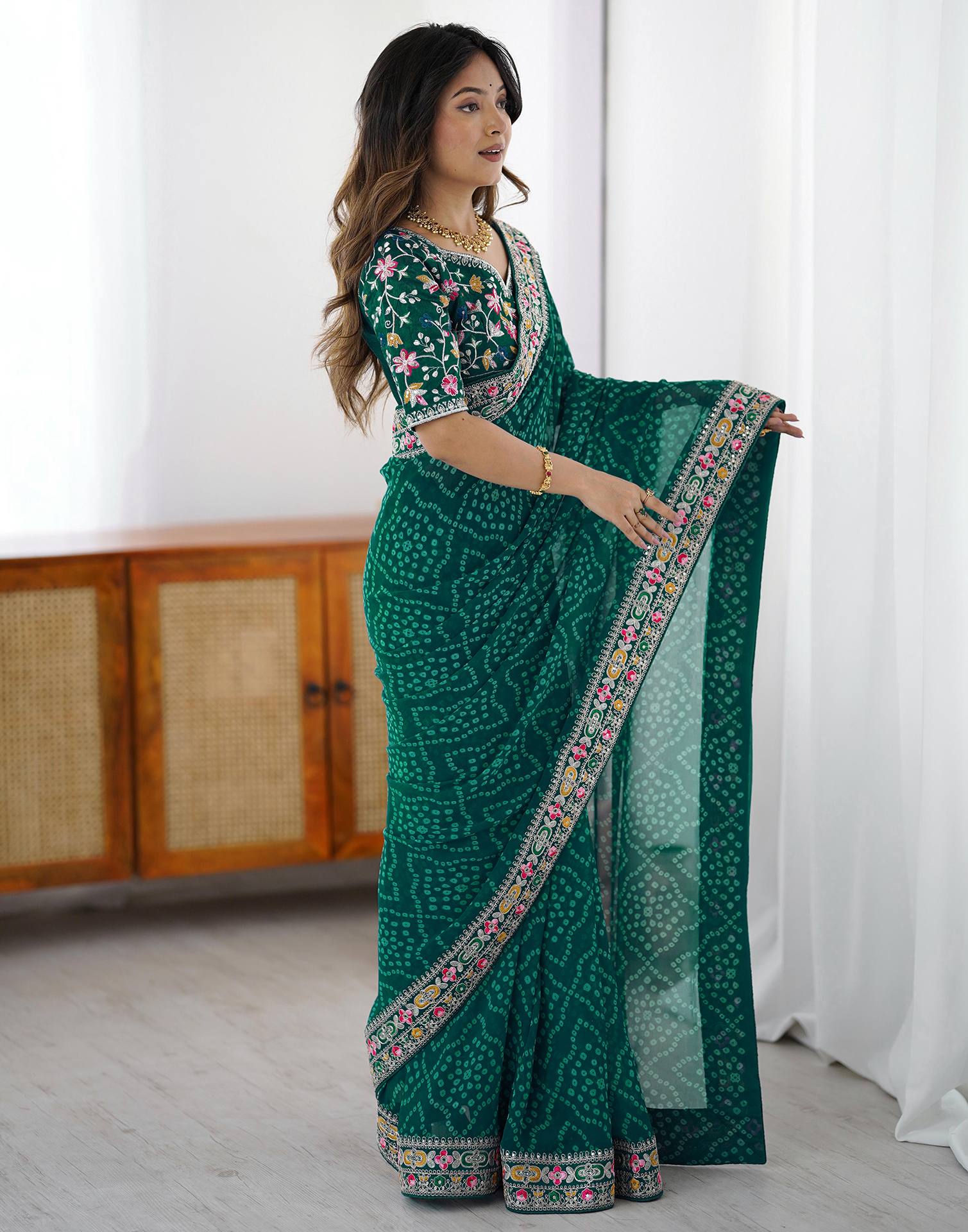 Green Georgette Printed Bandhani Saree - Image 6