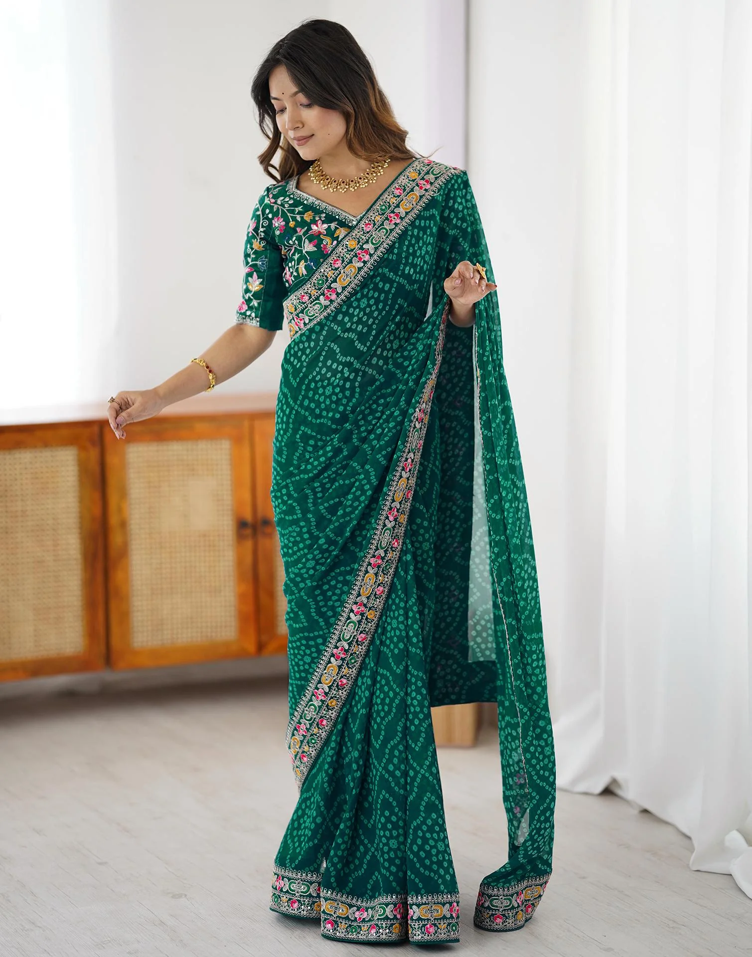 Green Georgette Printed Bandhani Saree - Image 8