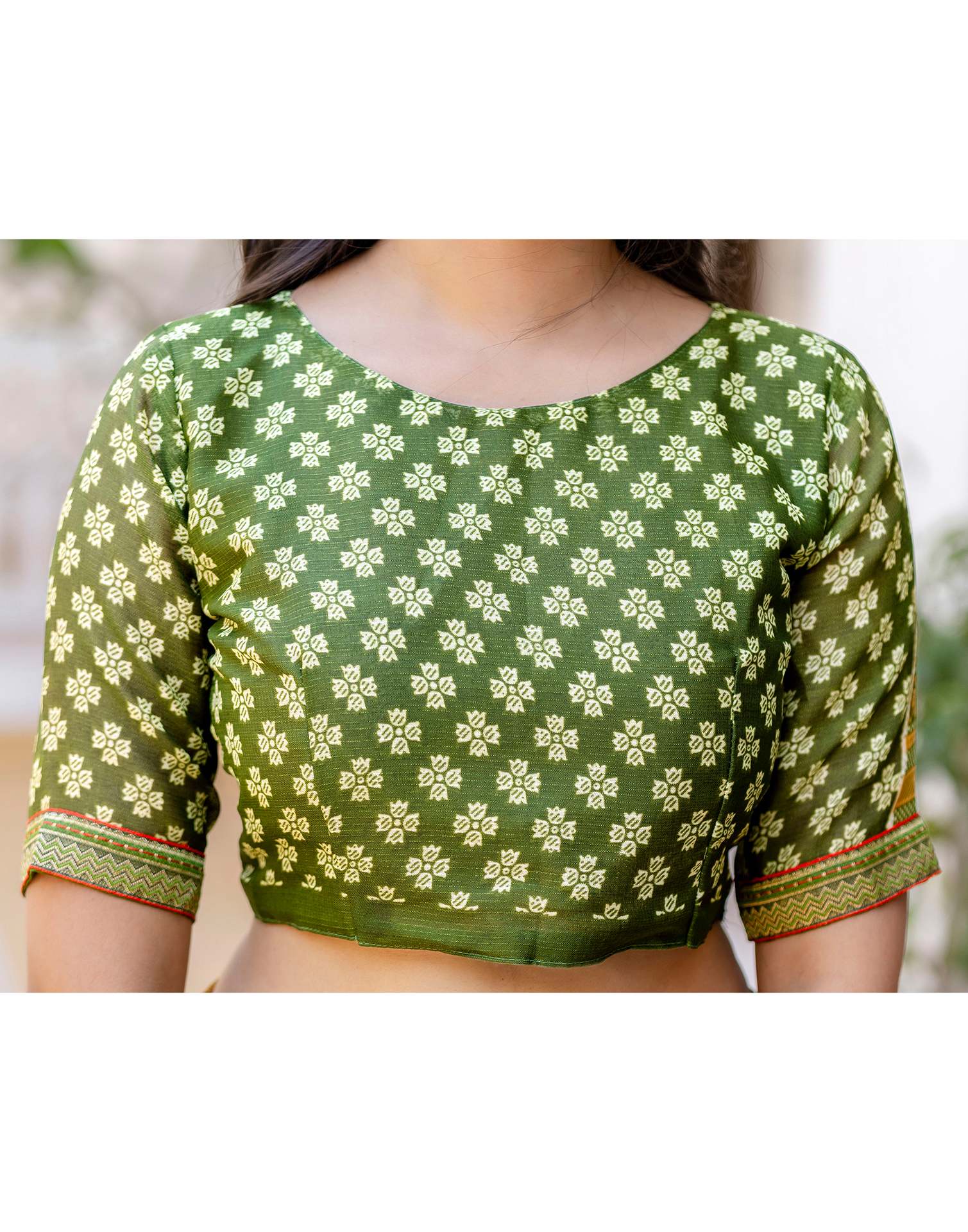 Green Georgette Printed Lace Saree - Image 13