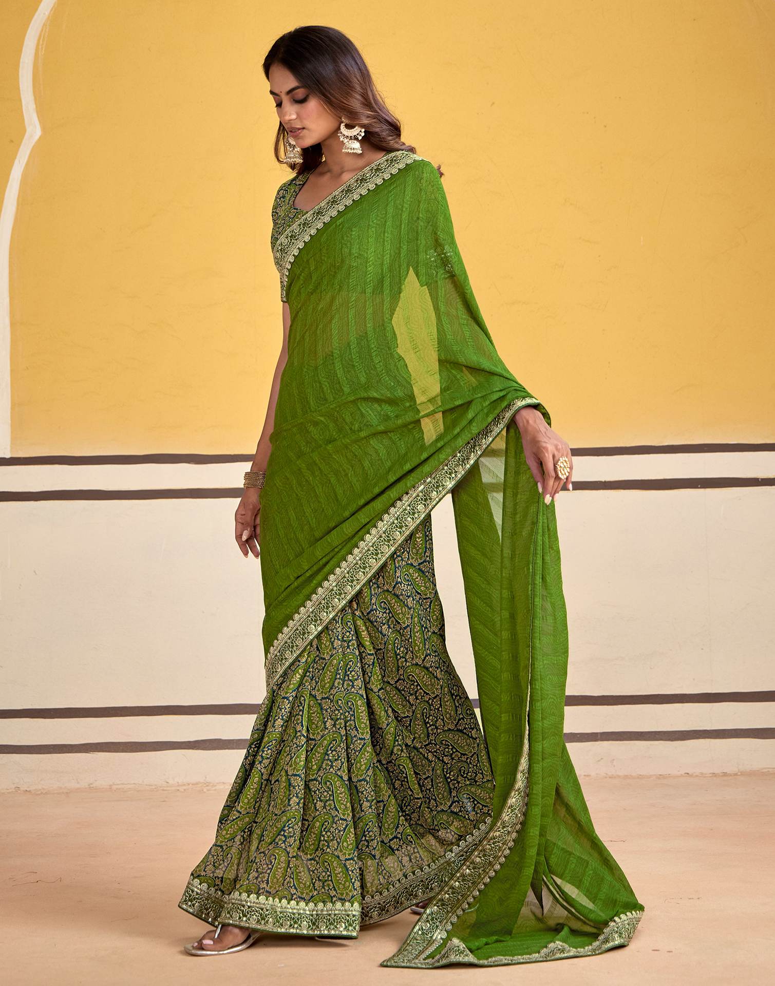 Green Georgette Printed Saree - Image 5