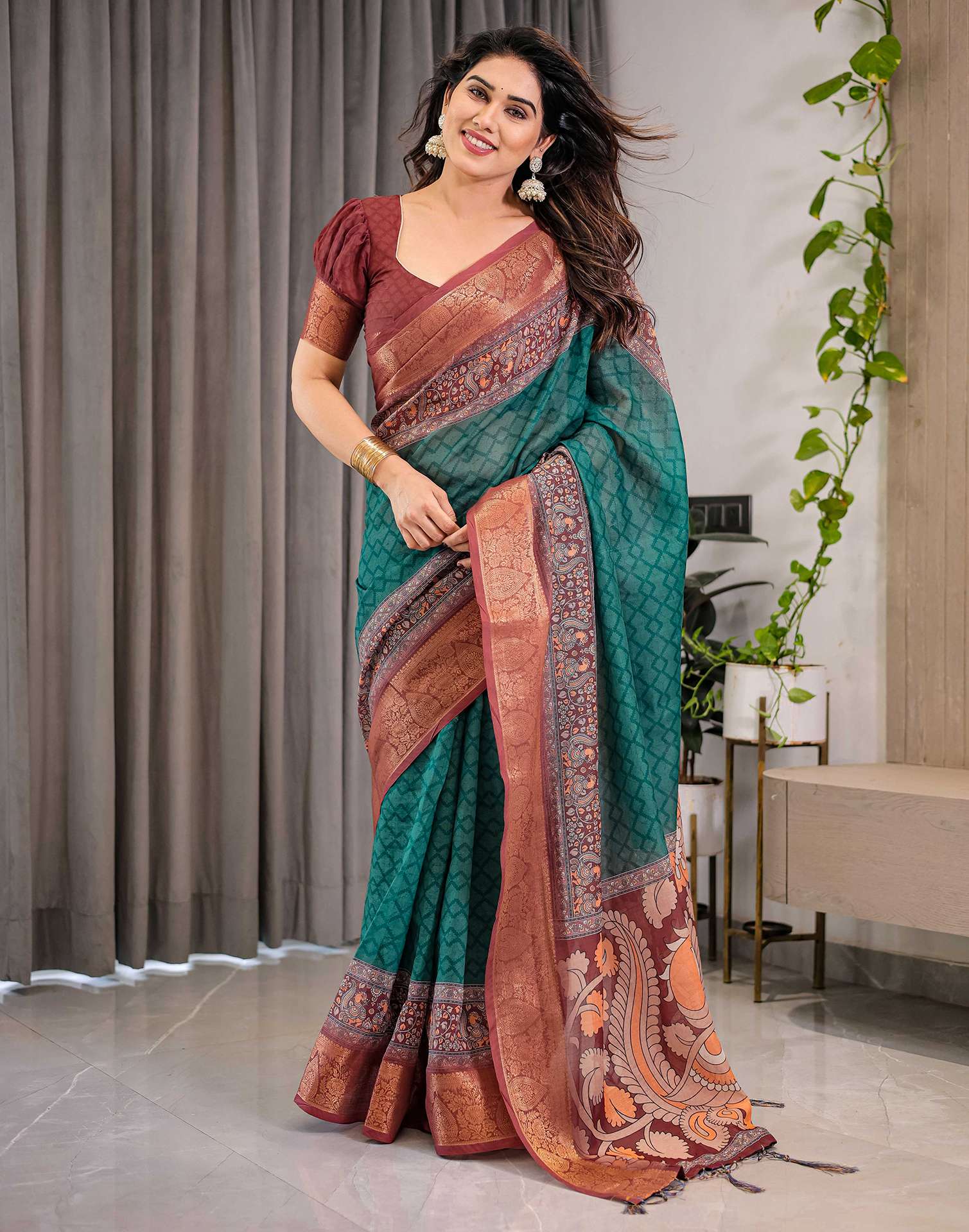 Green Linen Printed Saree - Image 9