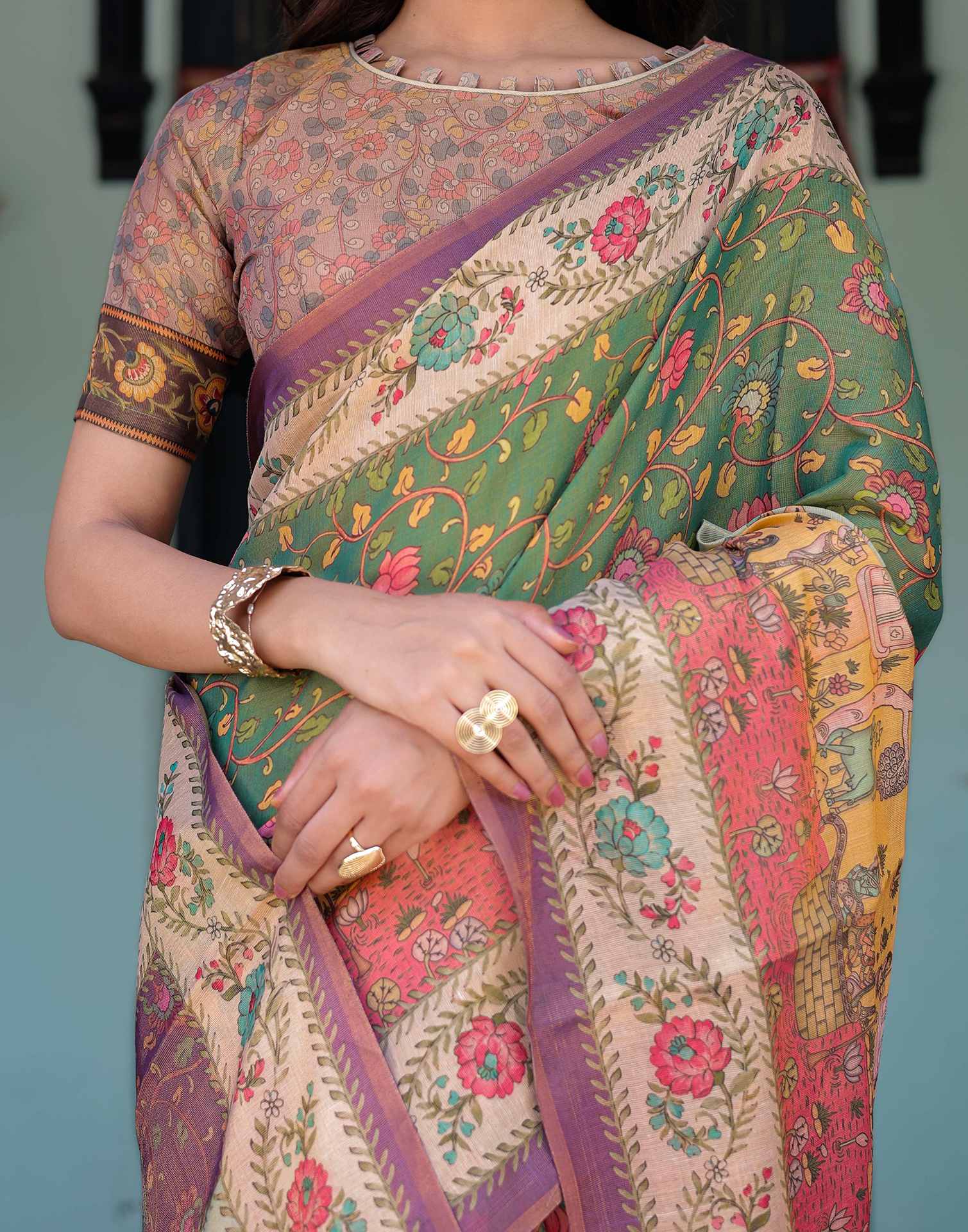 Green Shimmer Silk Printed Saree - Image 10