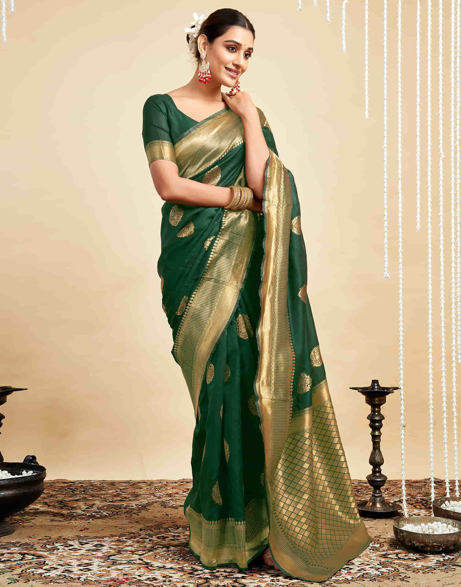 Green Silk Woven Banarasi Saree - Image 5