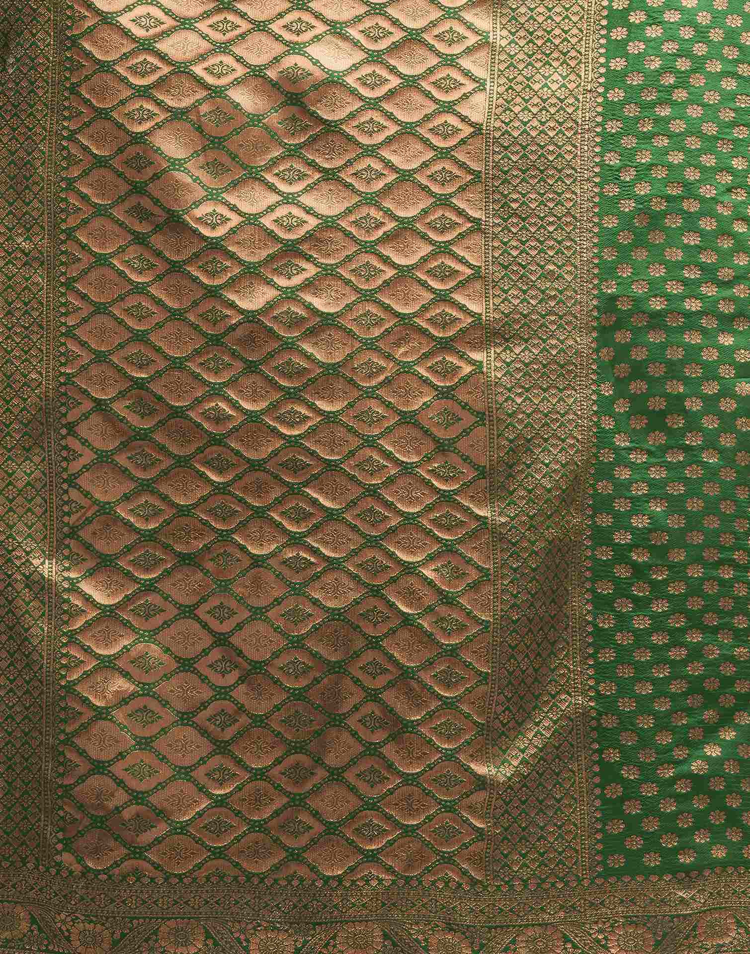 Royal Green Silk Woven Banarasi Saree - Image 7
