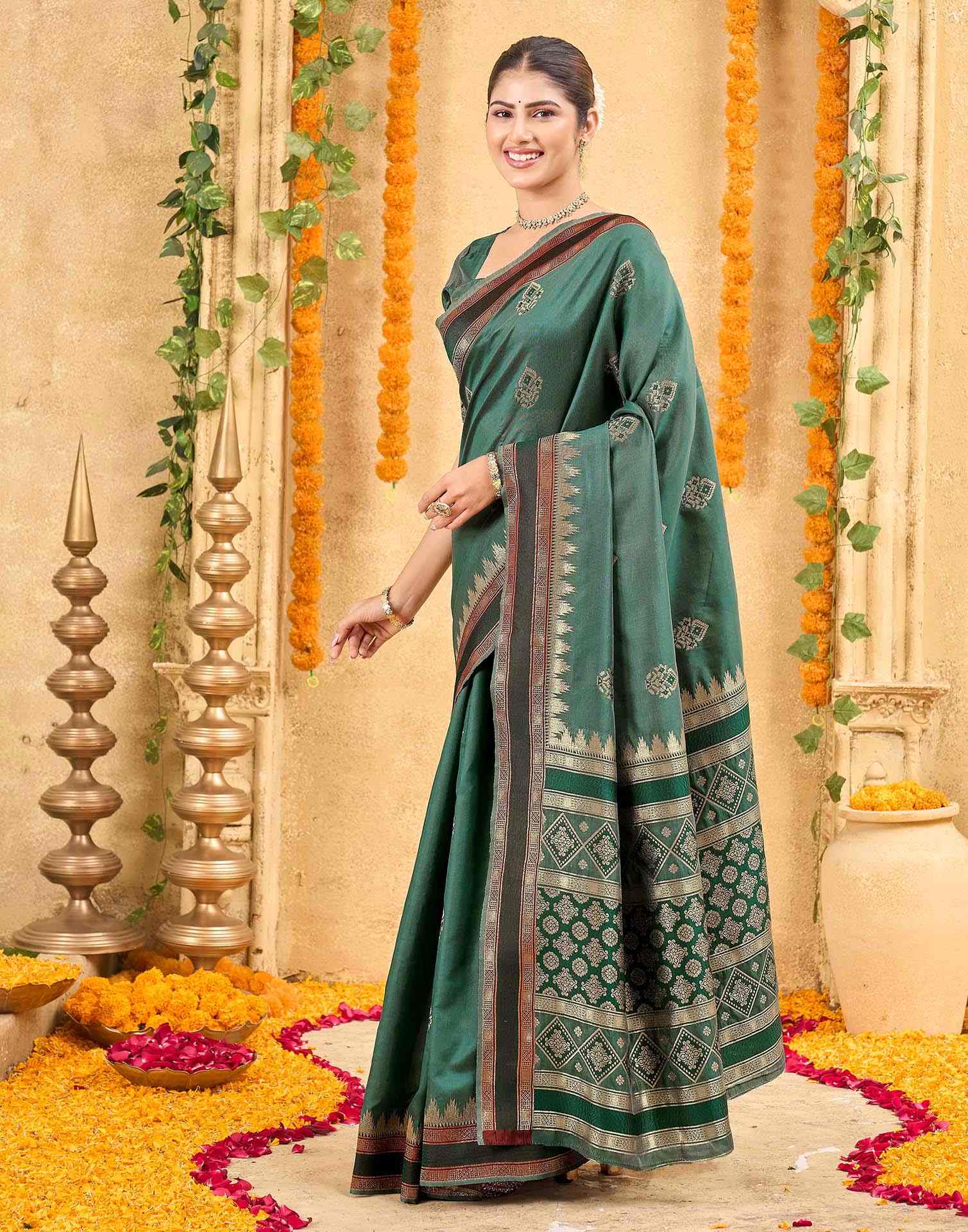 Green Silk Woven Banarasi Saree - Image 4