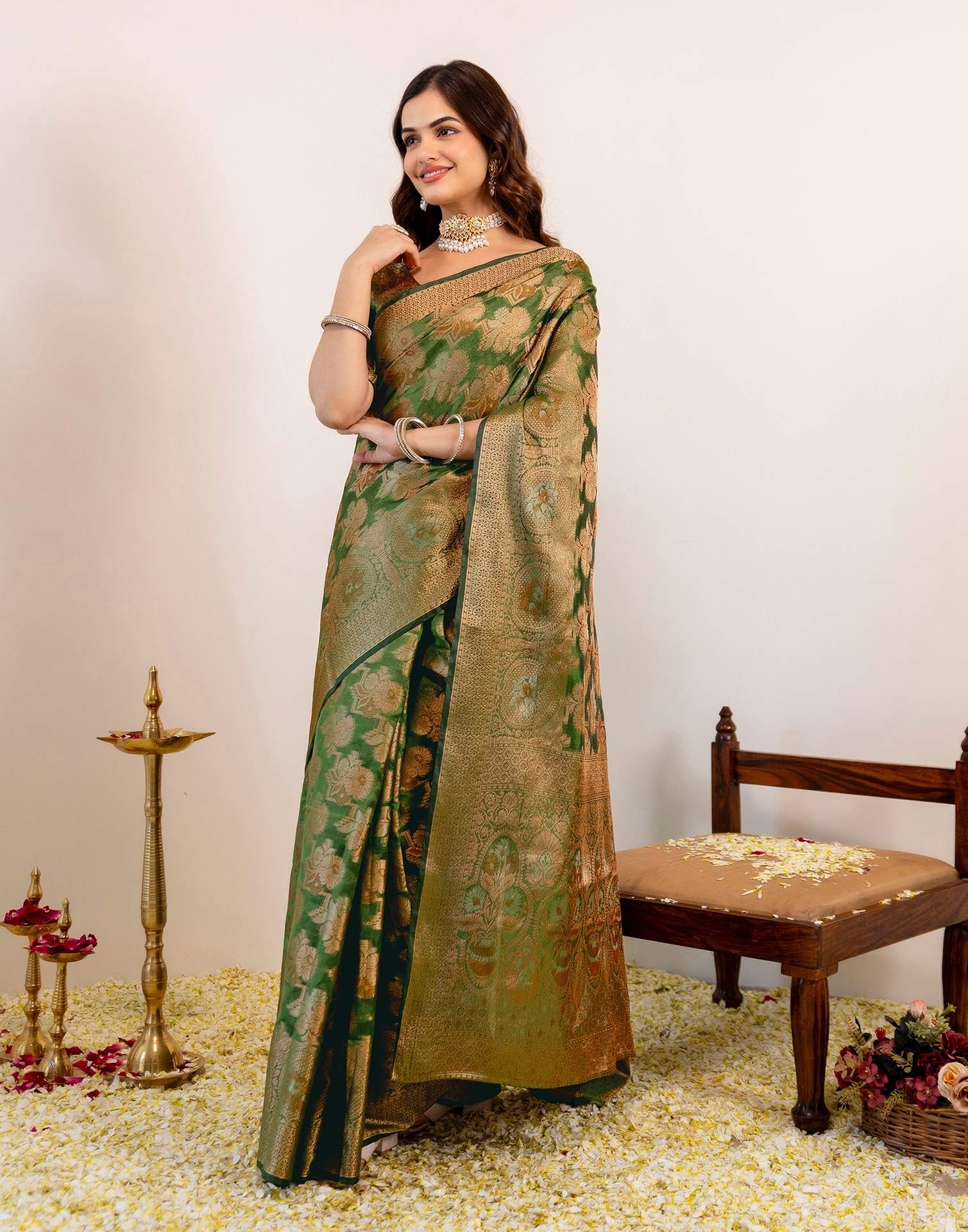 Green Silk Woven Banarasi Saree - Image 8