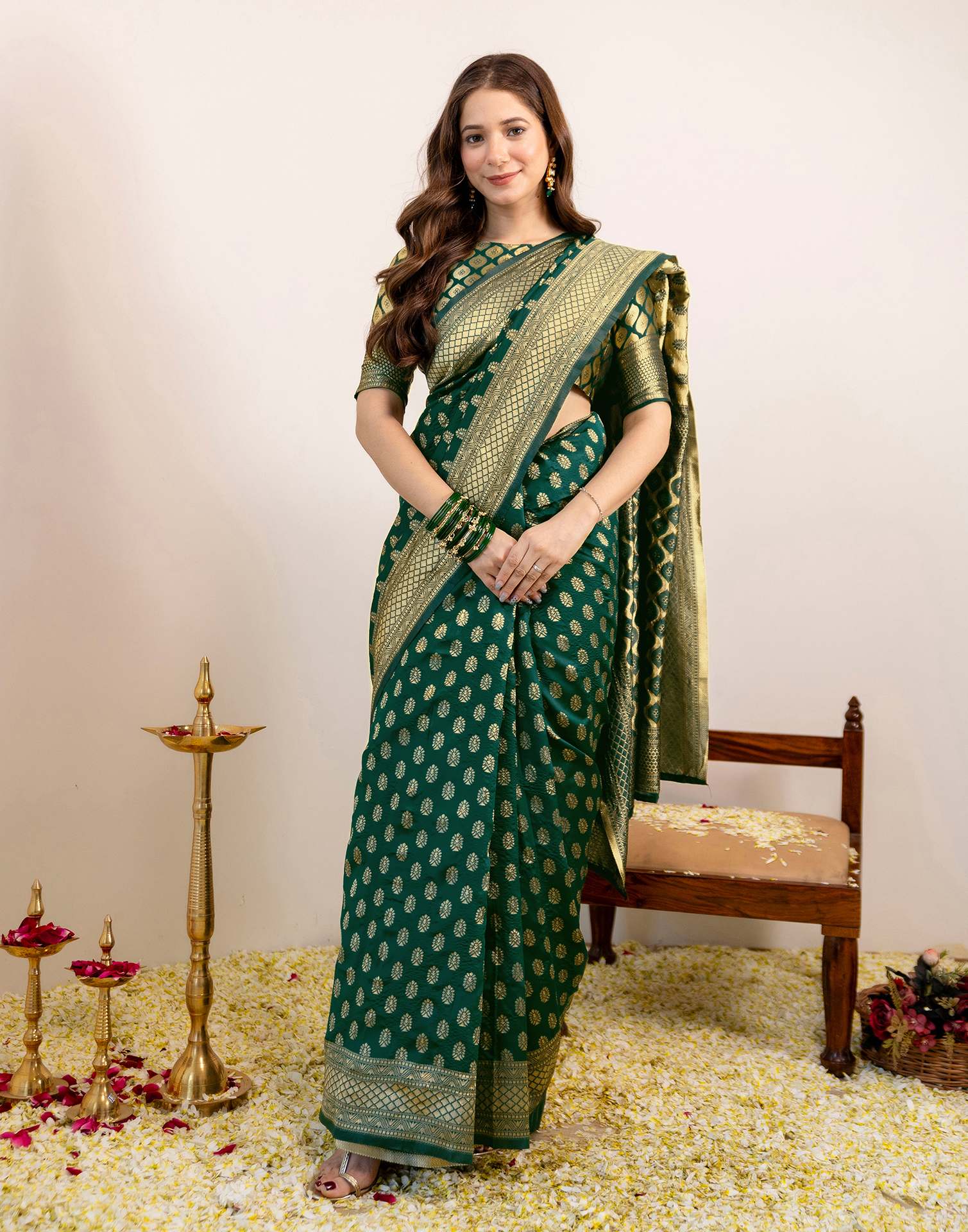 Green Silk Woven Banarasi Saree - Image 10