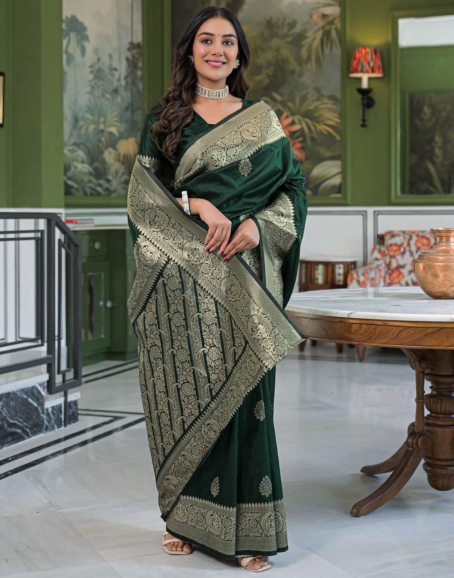 Green Silk Woven Banarasi Saree - Image 5