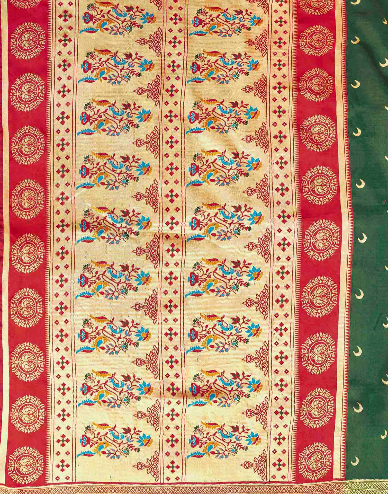 Green Silk Woven Paithani Saree - Image 8