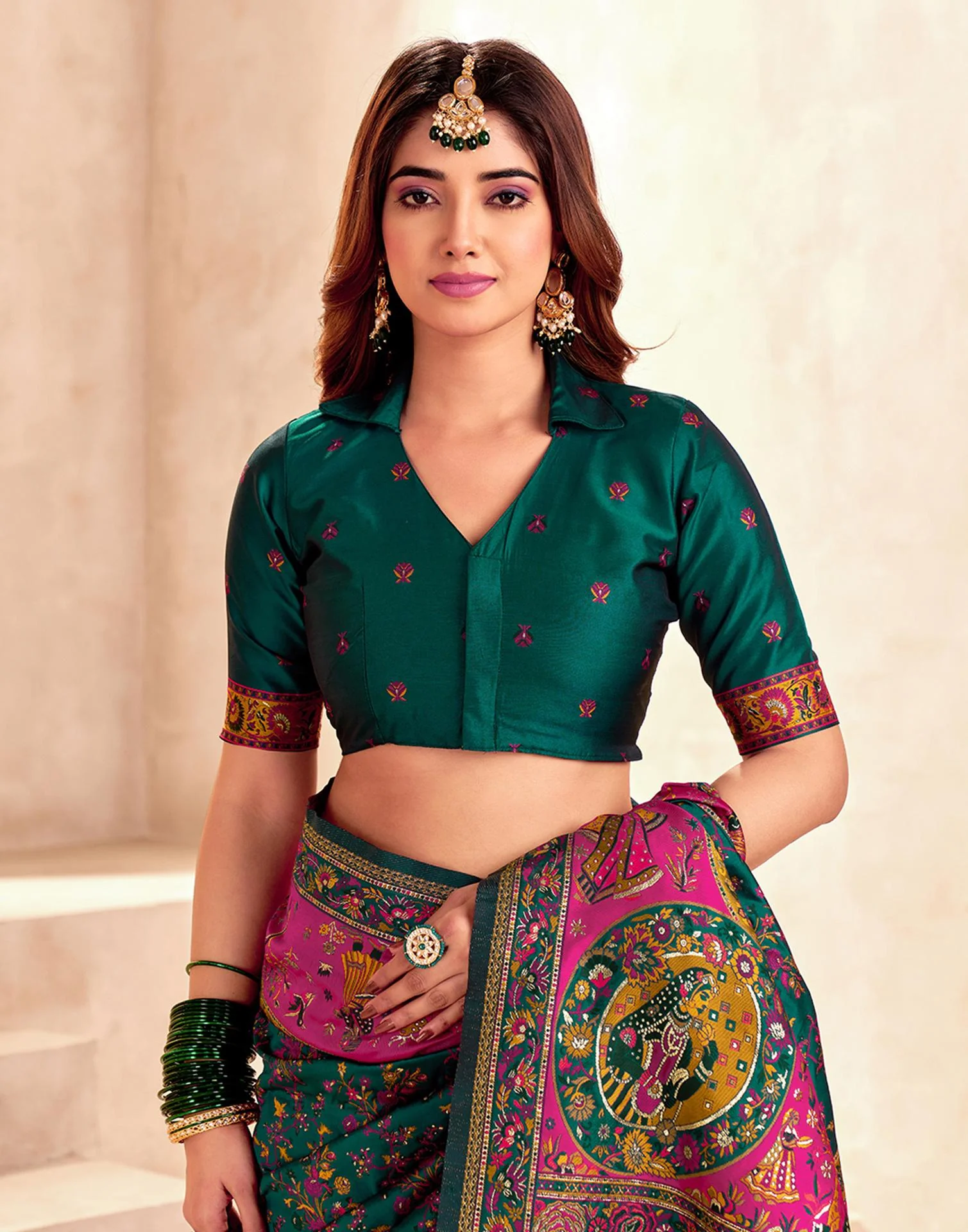 Green Silk Woven Patola Saree - Image 11